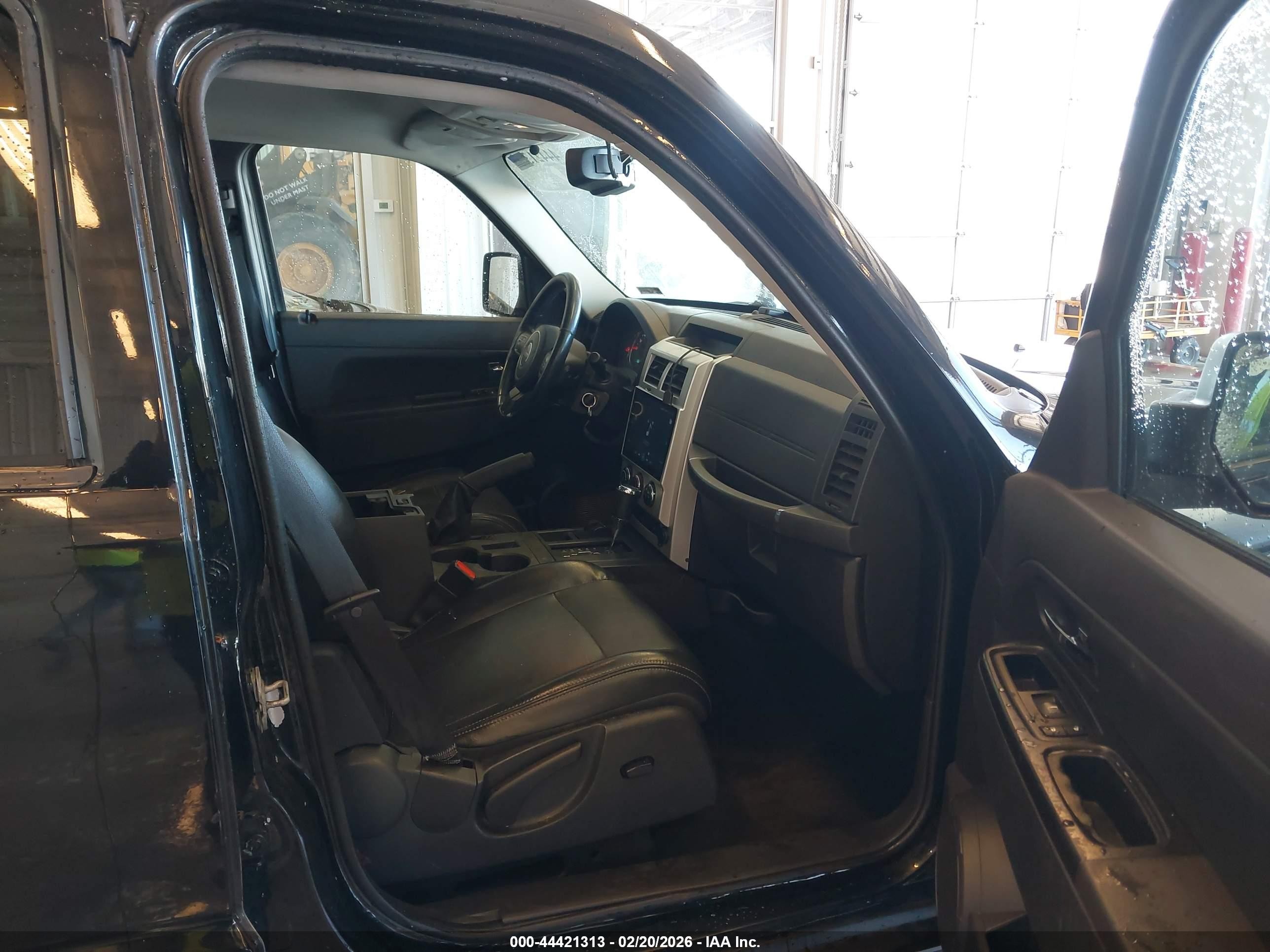 2012 Jeep Liberty Sport Черный vin: 1C4PJMAK6CW175311
