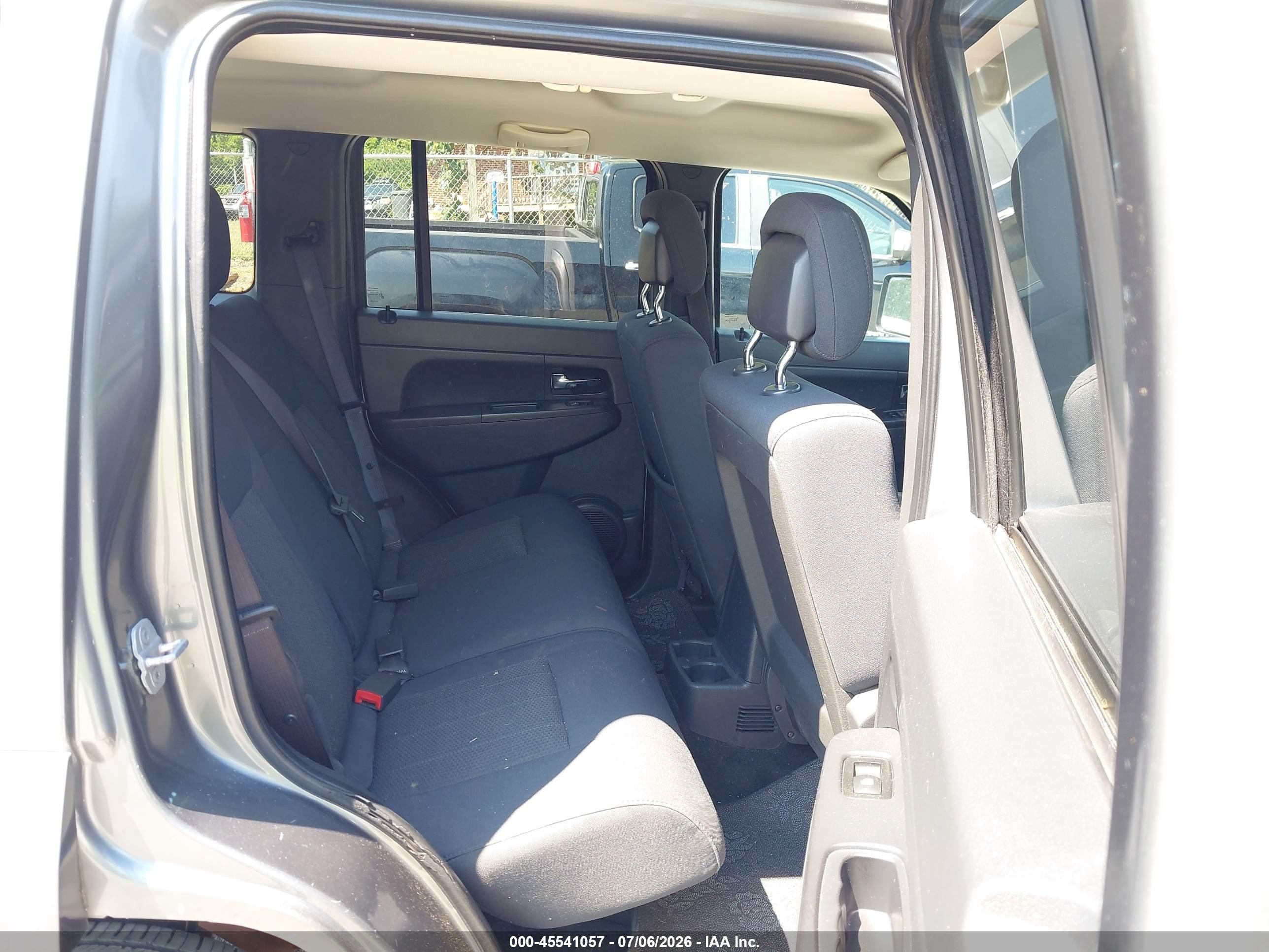 2012 Jeep Liberty Sport Серый vin: 1C4PJMAK7CW107566