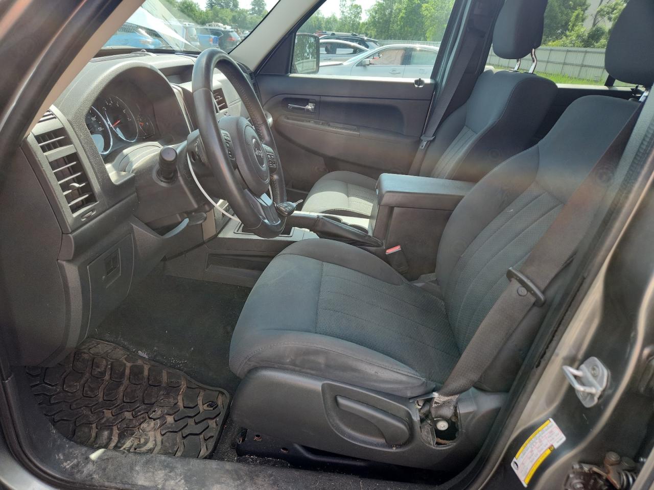 2012 Jeep Liberty Sport Серый vin: 1C4PJMAK7CW108815
