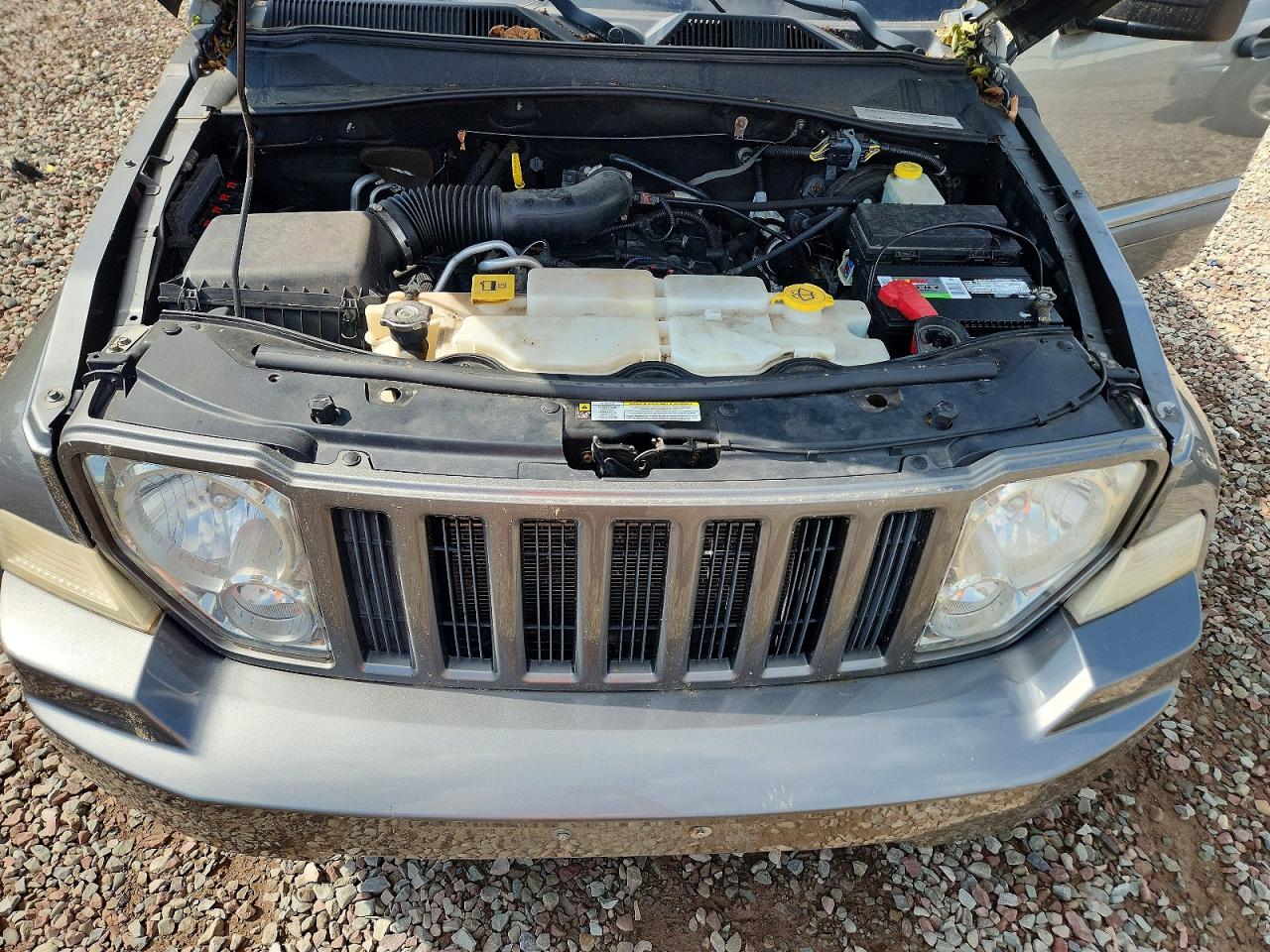 2012 Jeep Liberty Sport Серый vin: 1C4PJMAK7CW108815