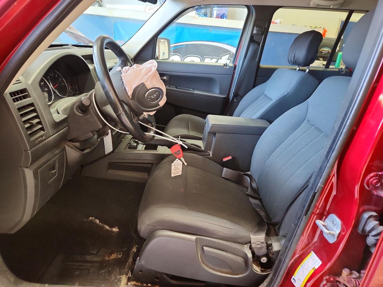 2012 Jeep Liberty Sport Burgundy vin: 1C4PJMAK7CW109768