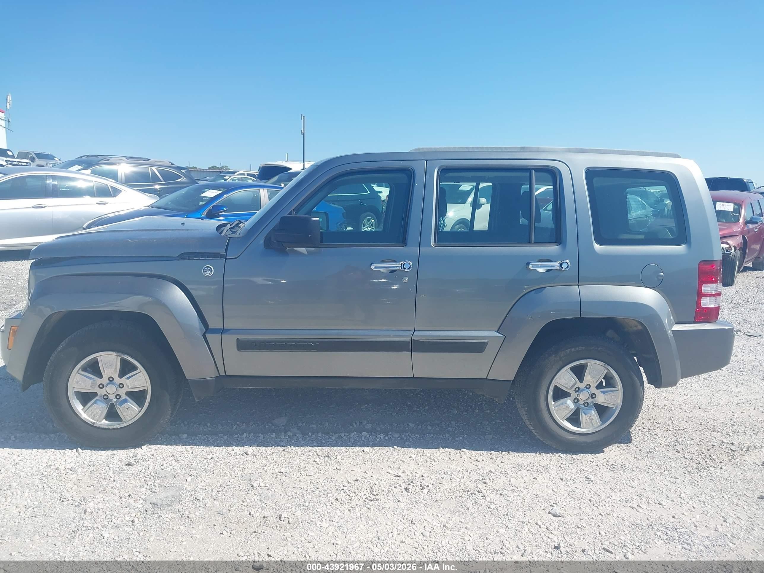 2012 Jeep Liberty Sport Gray vin: 1C4PJMAK7CW110323