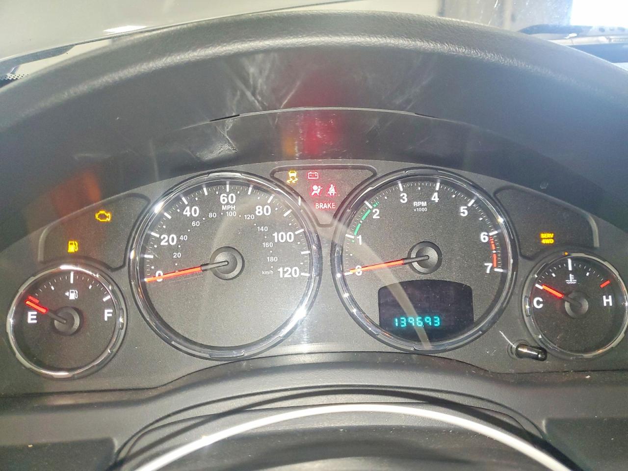 2012 Jeep Liberty Sport Серебряный vin: 1C4PJMAK7CW126019