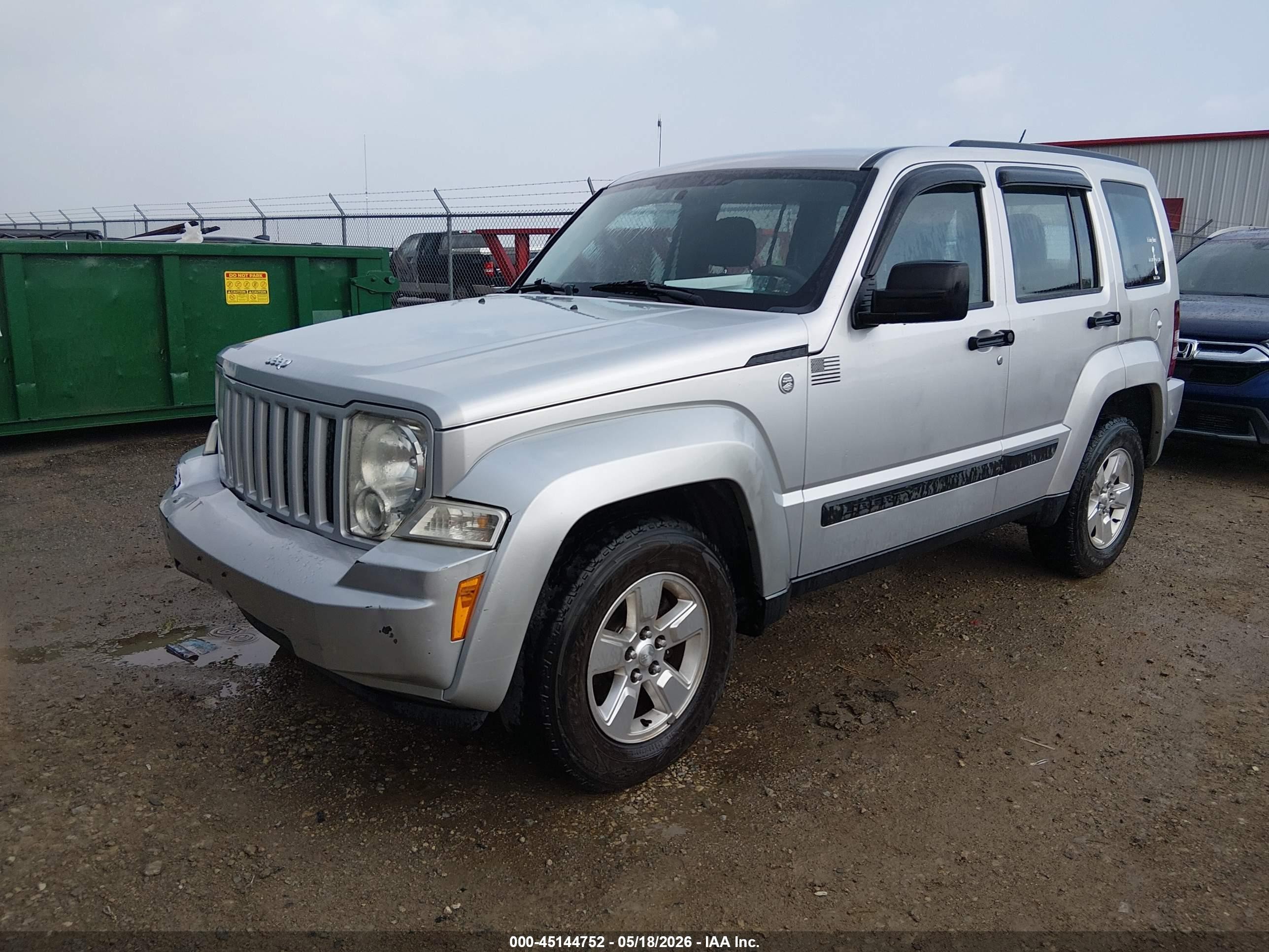 2012 Jeep Liberty Sport Silver vin: 1C4PJMAK7CW152572