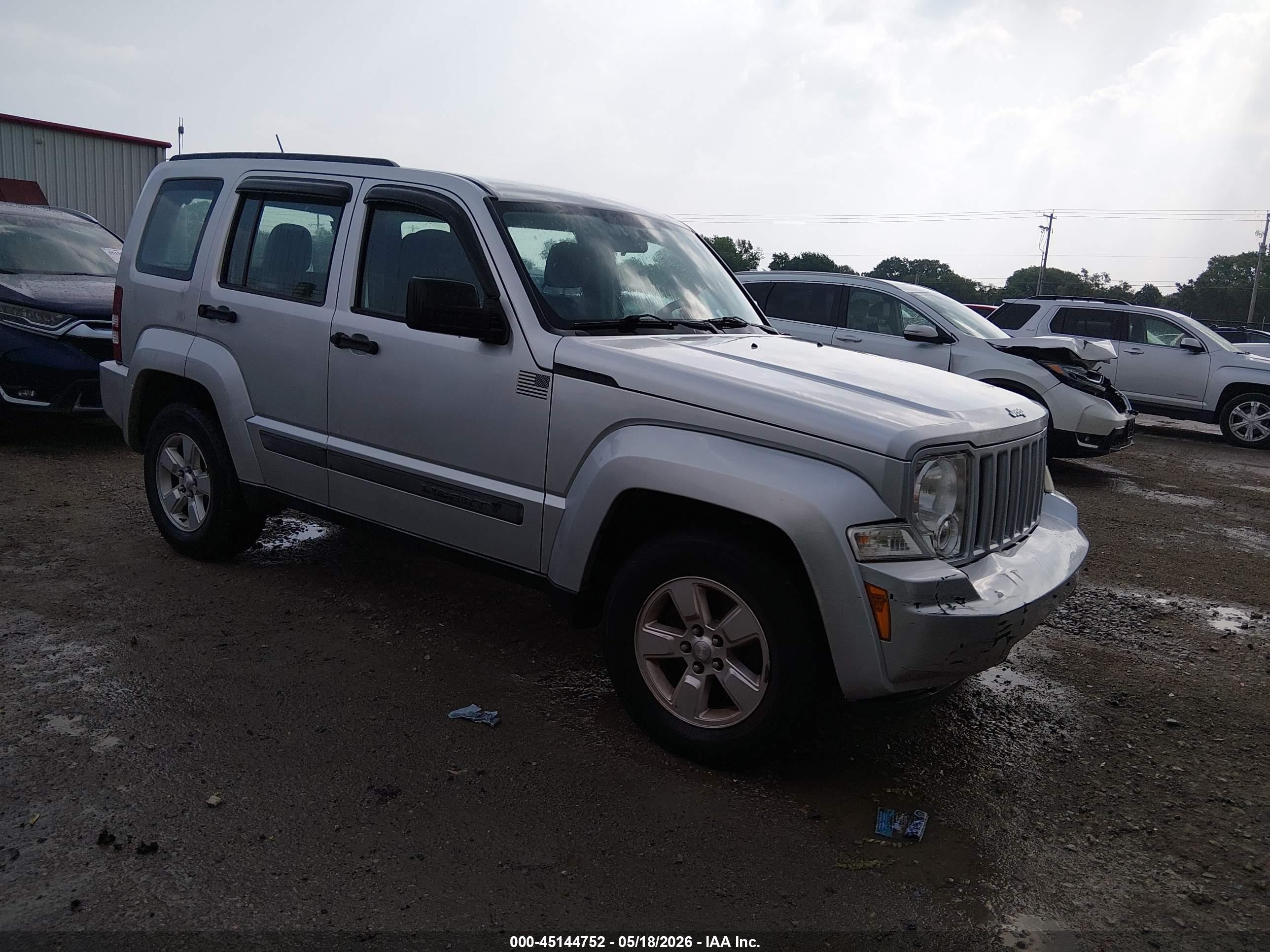 2012 Jeep Liberty Sport Silver vin: 1C4PJMAK7CW152572