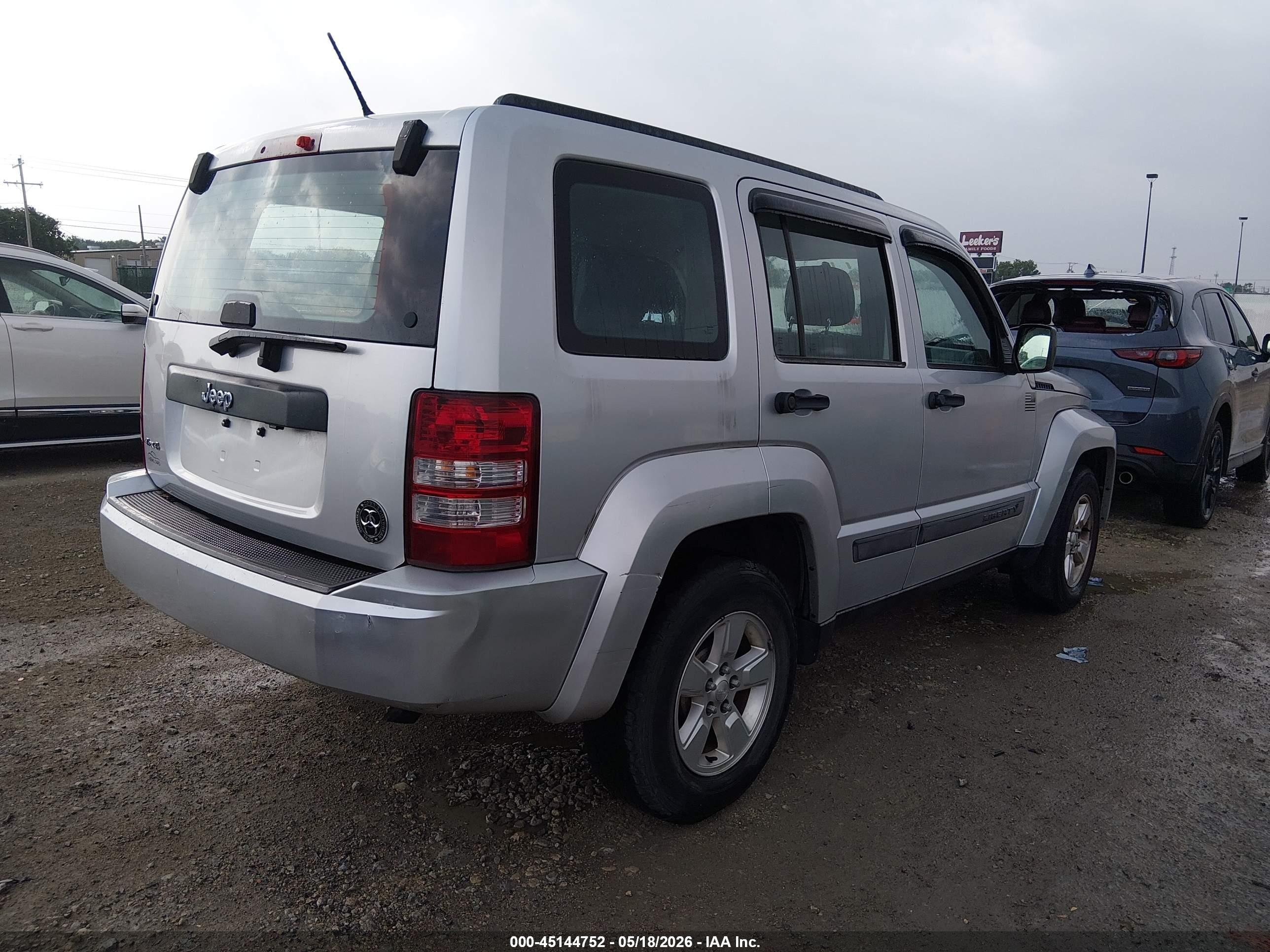 2012 Jeep Liberty Sport Silver vin: 1C4PJMAK7CW152572
