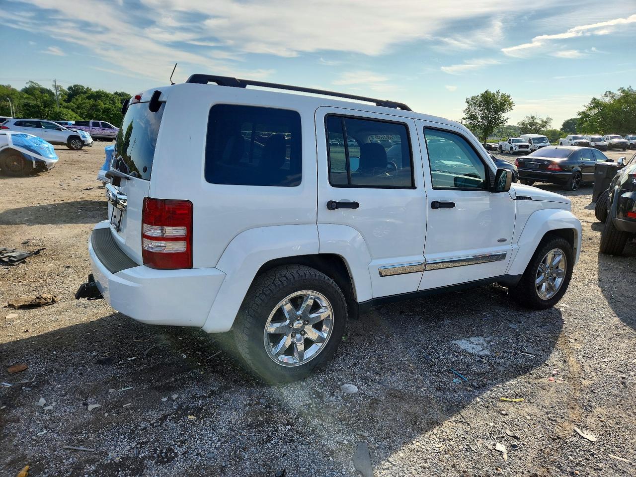 2012 Jeep Liberty Sport Белый vin: 1C4PJMAK7CW202807