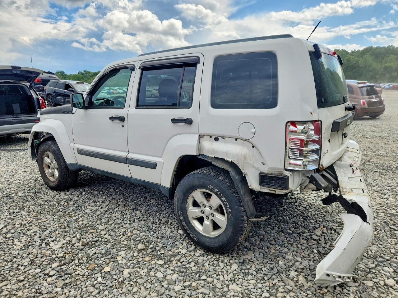 2012 Jeep Liberty Sport White vin: 1C4PJMAK8CW101372