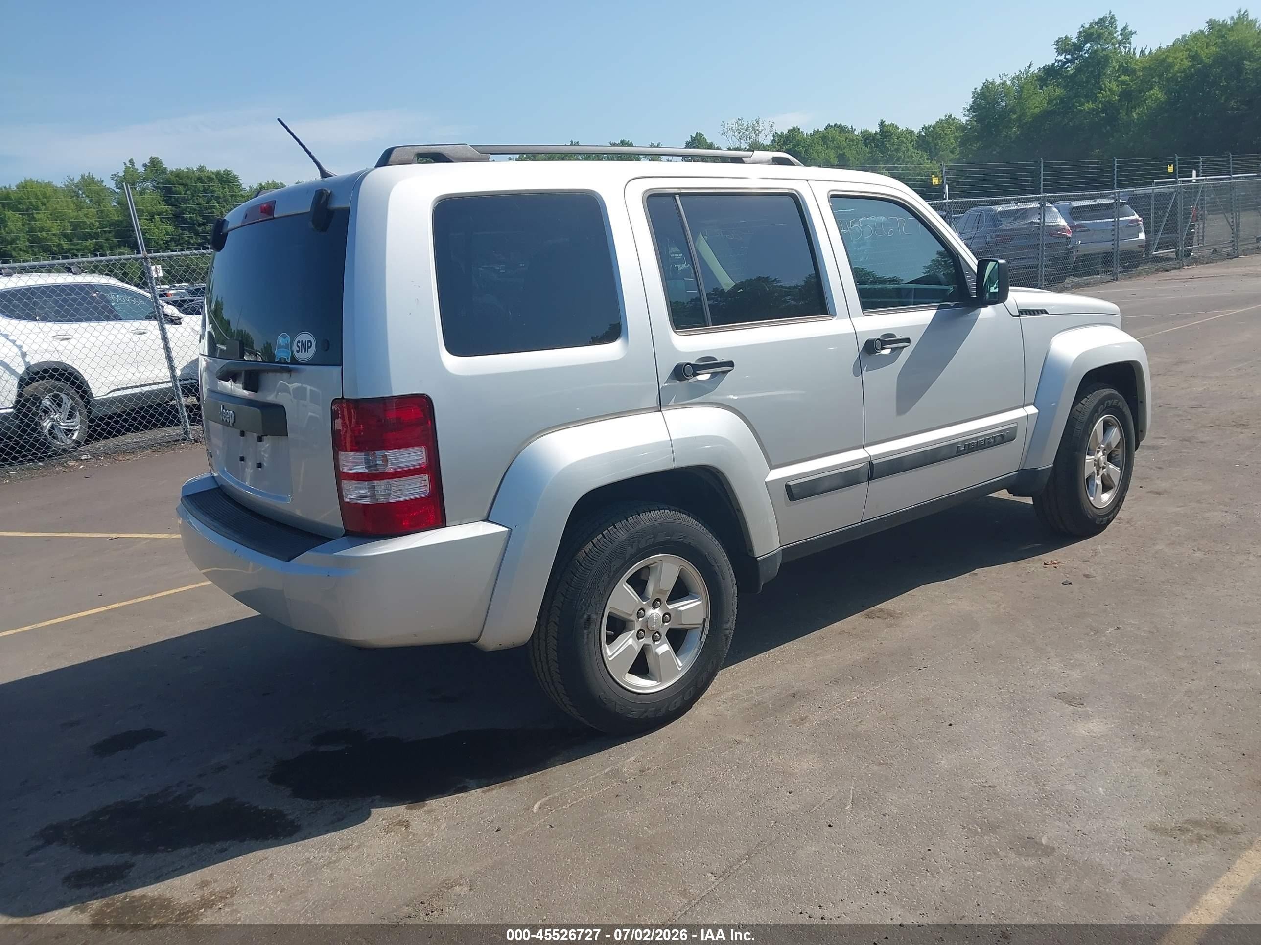 2012 Jeep Liberty Sport Silver vin: 1C4PJMAK9CW135272