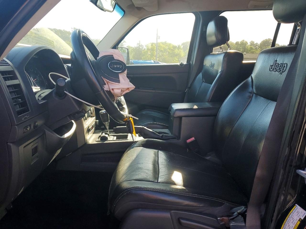 2012 Jeep Liberty Sport Черный vin: 1C4PJMAK9CW203036