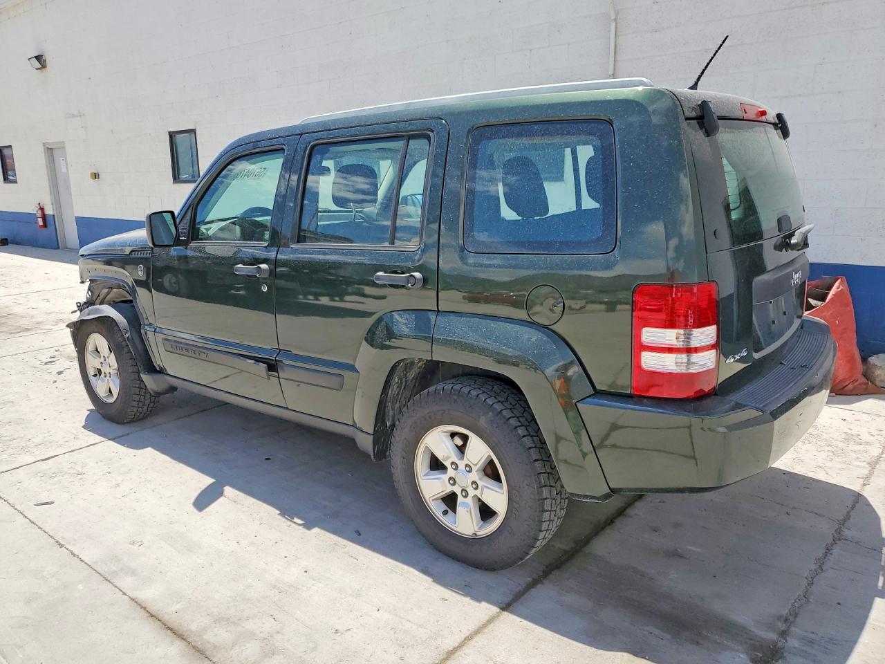 2012 Jeep Liberty Sport Green vin: 1C4PJMAKXCW102507