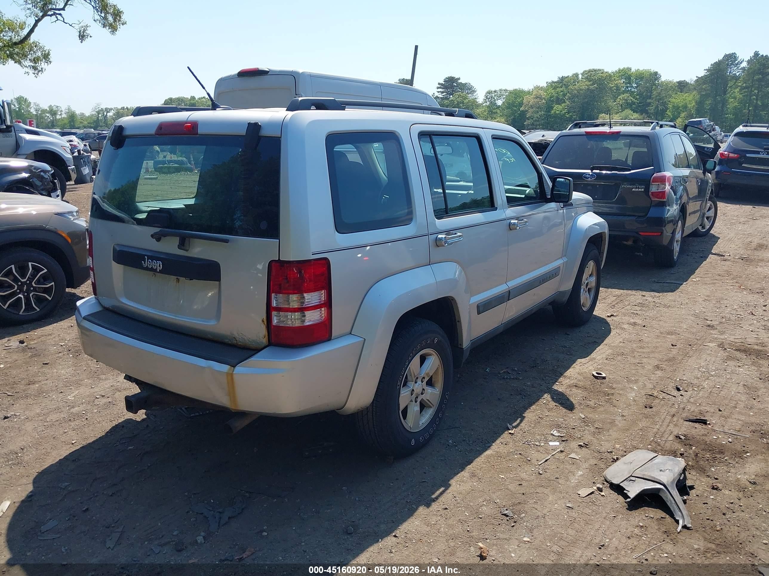 2012 Jeep Liberty Sport Silver vin: 1C4PJMAKXCW104192