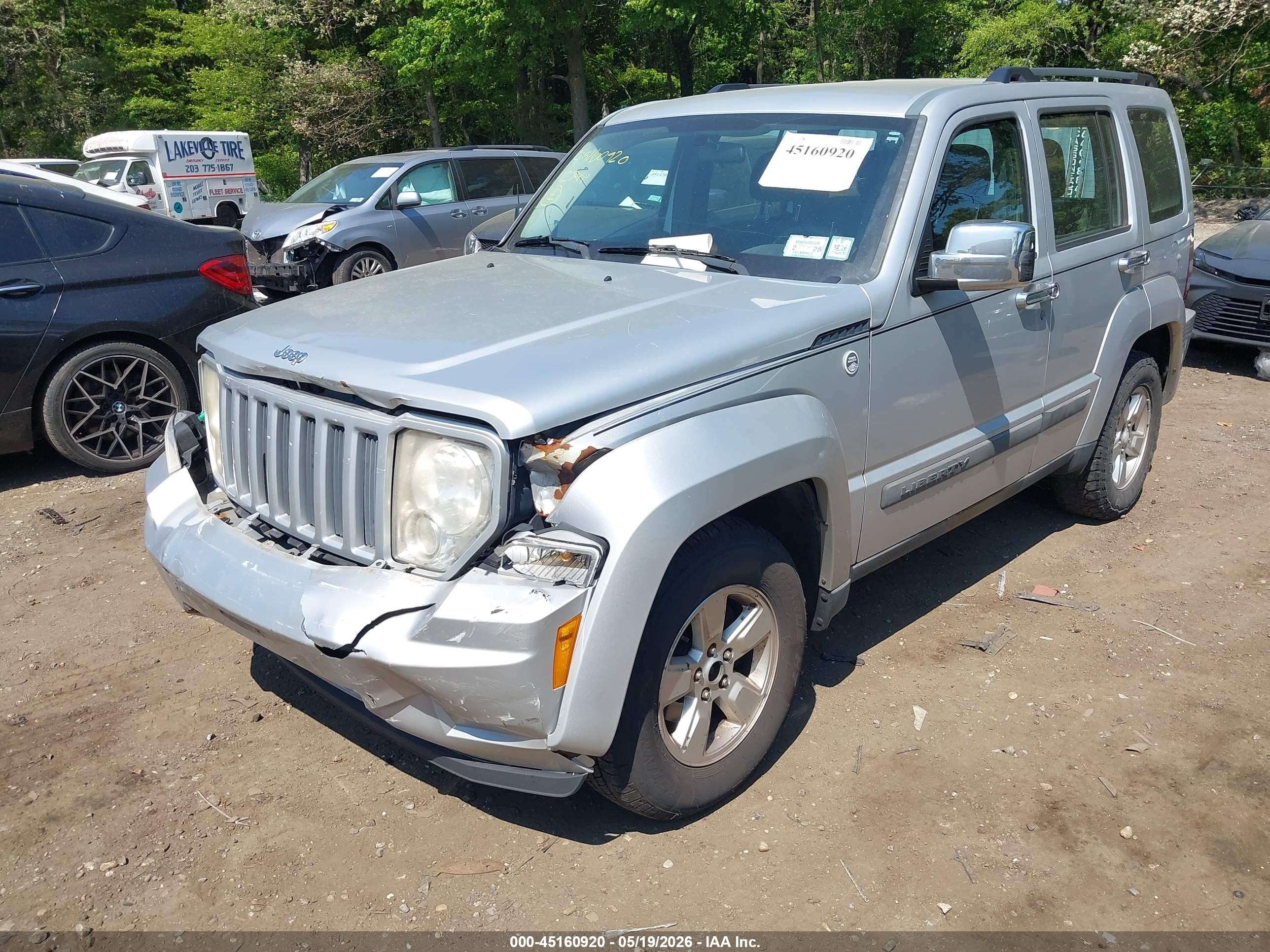 2012 Jeep Liberty Sport Silver vin: 1C4PJMAKXCW104192