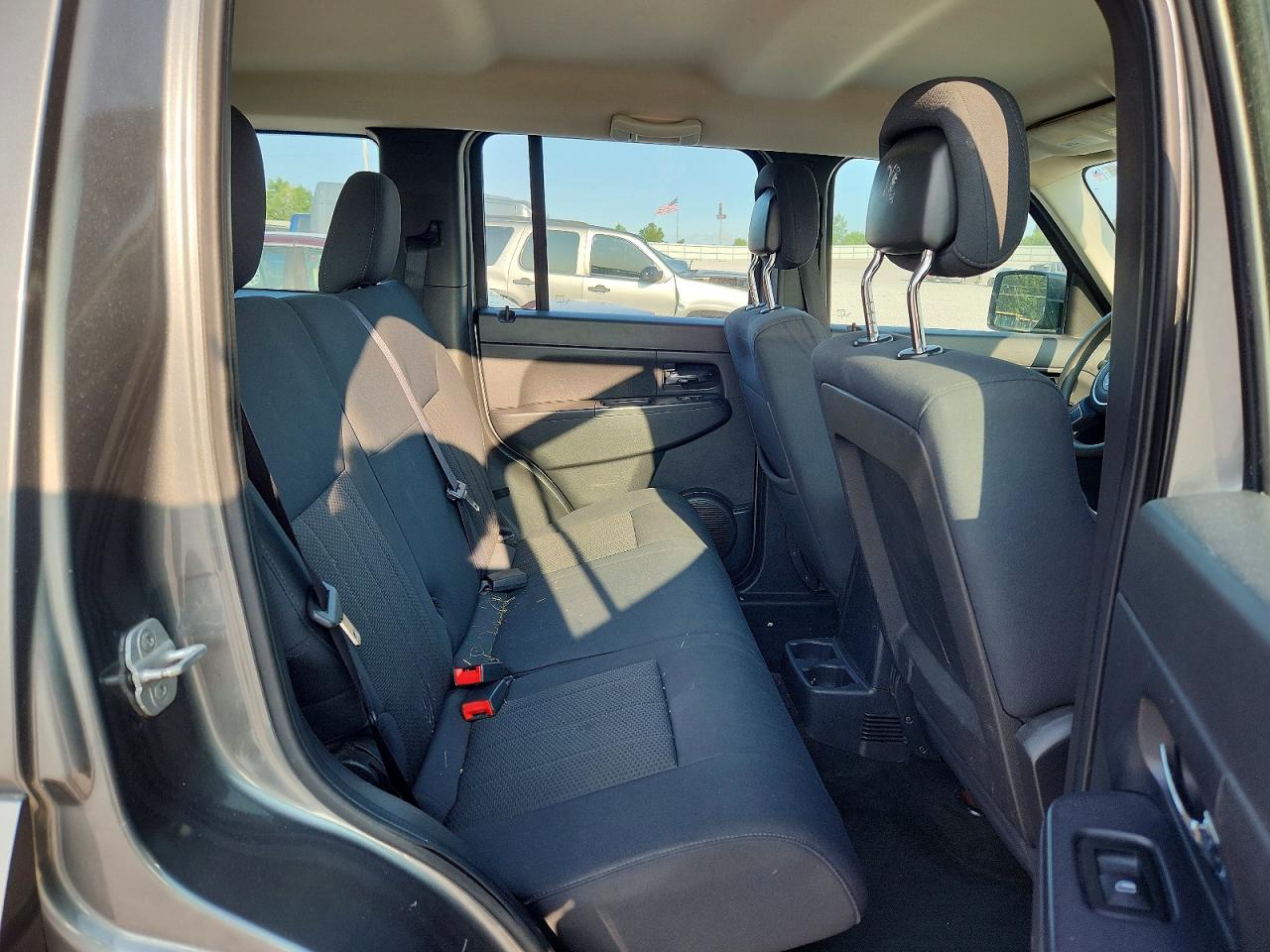 2012 Jeep Liberty Sport Gray vin: 1C4PJMAKXCW134258