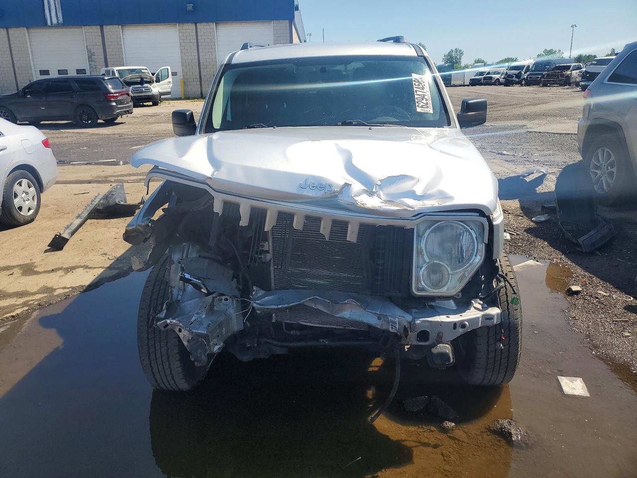 2012 Jeep Liberty Sport Silver vin: 1C4PJMAKXCW138567