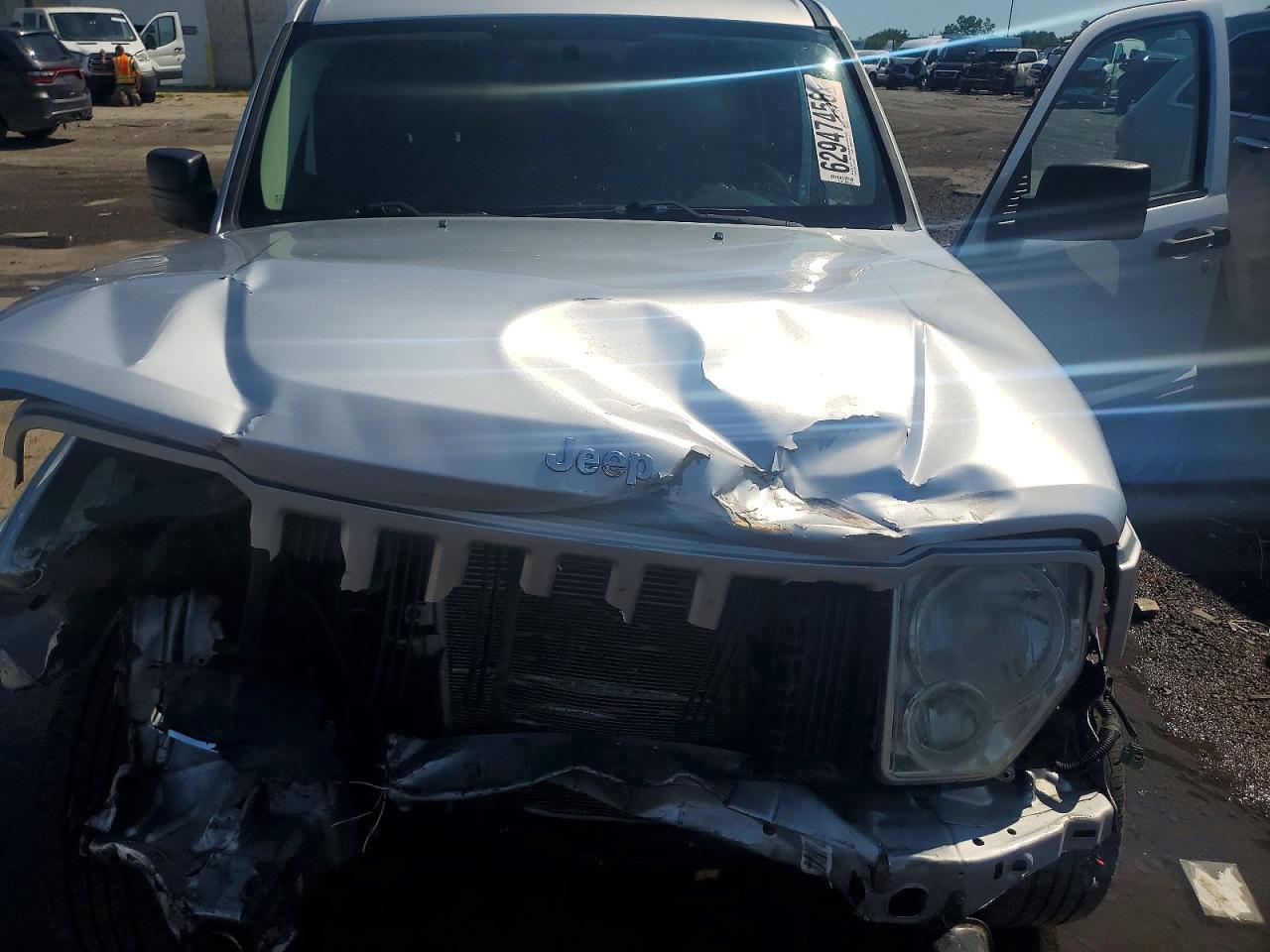 2012 Jeep Liberty Sport Silver vin: 1C4PJMAKXCW138567