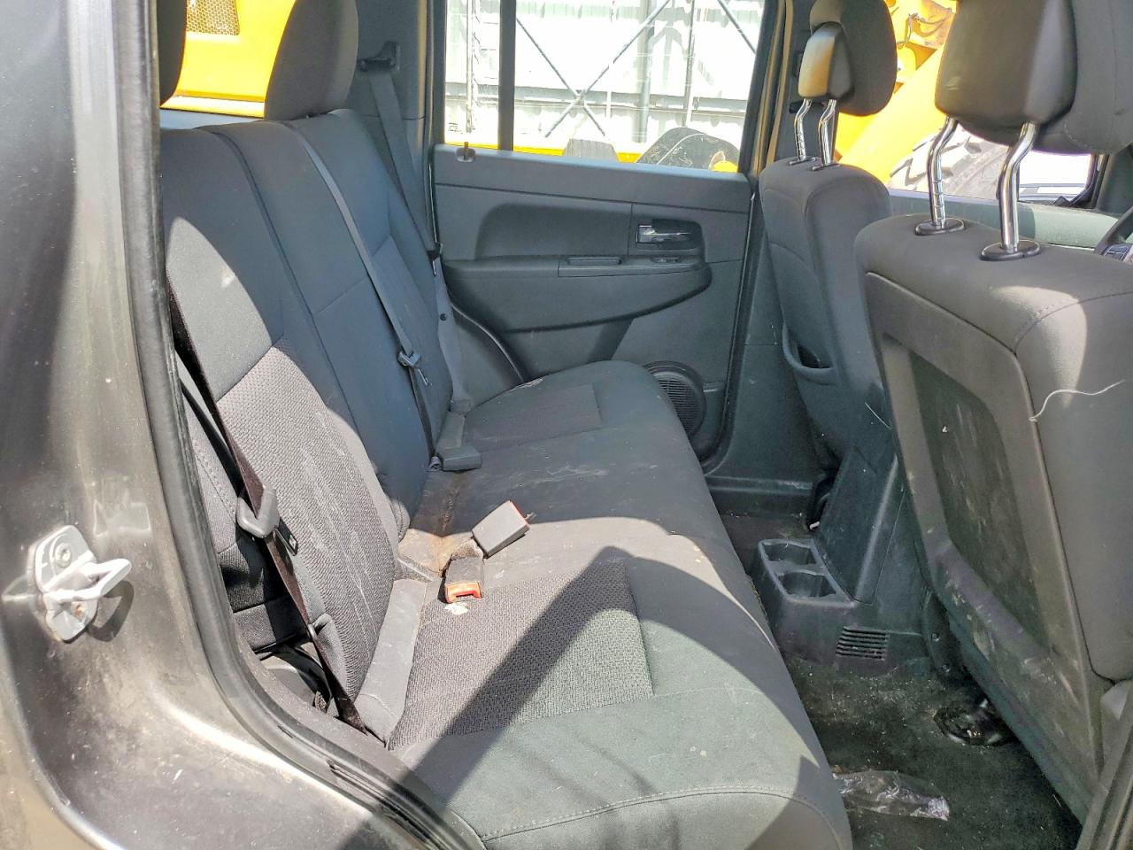 2012 Jeep Liberty Sport Silver vin: 1C4PJMAKXCW139556