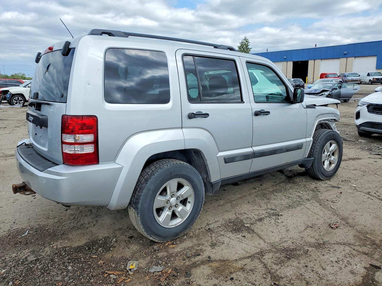 2012 Jeep Liberty Sport Silver vin: 1C4PJMAKXCW158754