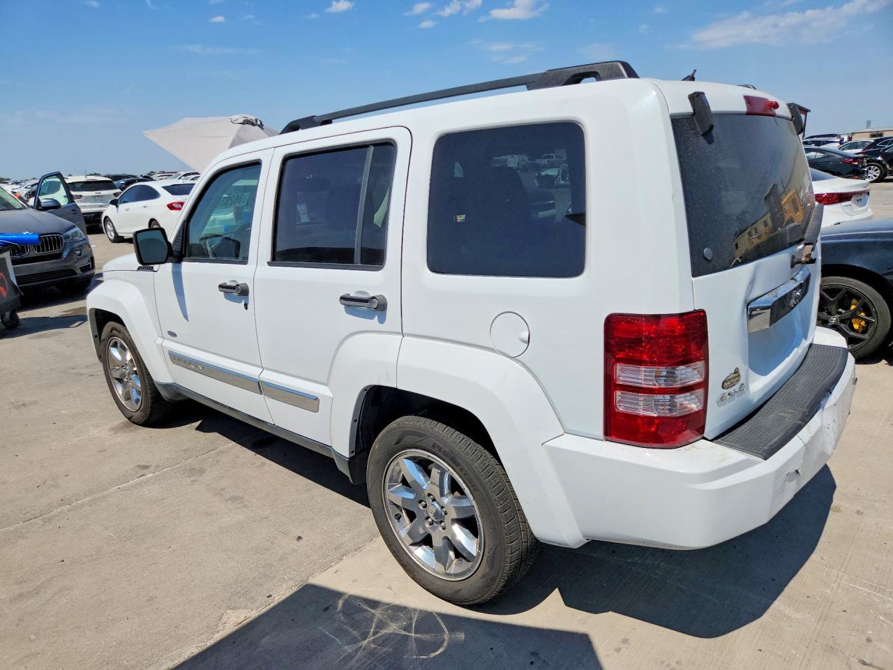2012 Jeep Liberty Sport White vin: 1C4PJMAKXCW163954
