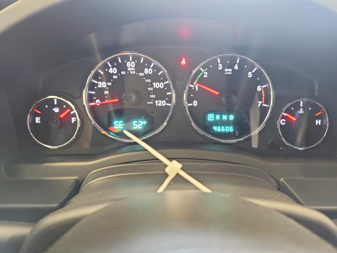 2012 Jeep Liberty Sport Silver vin: 1C4PJMAKXCW202932