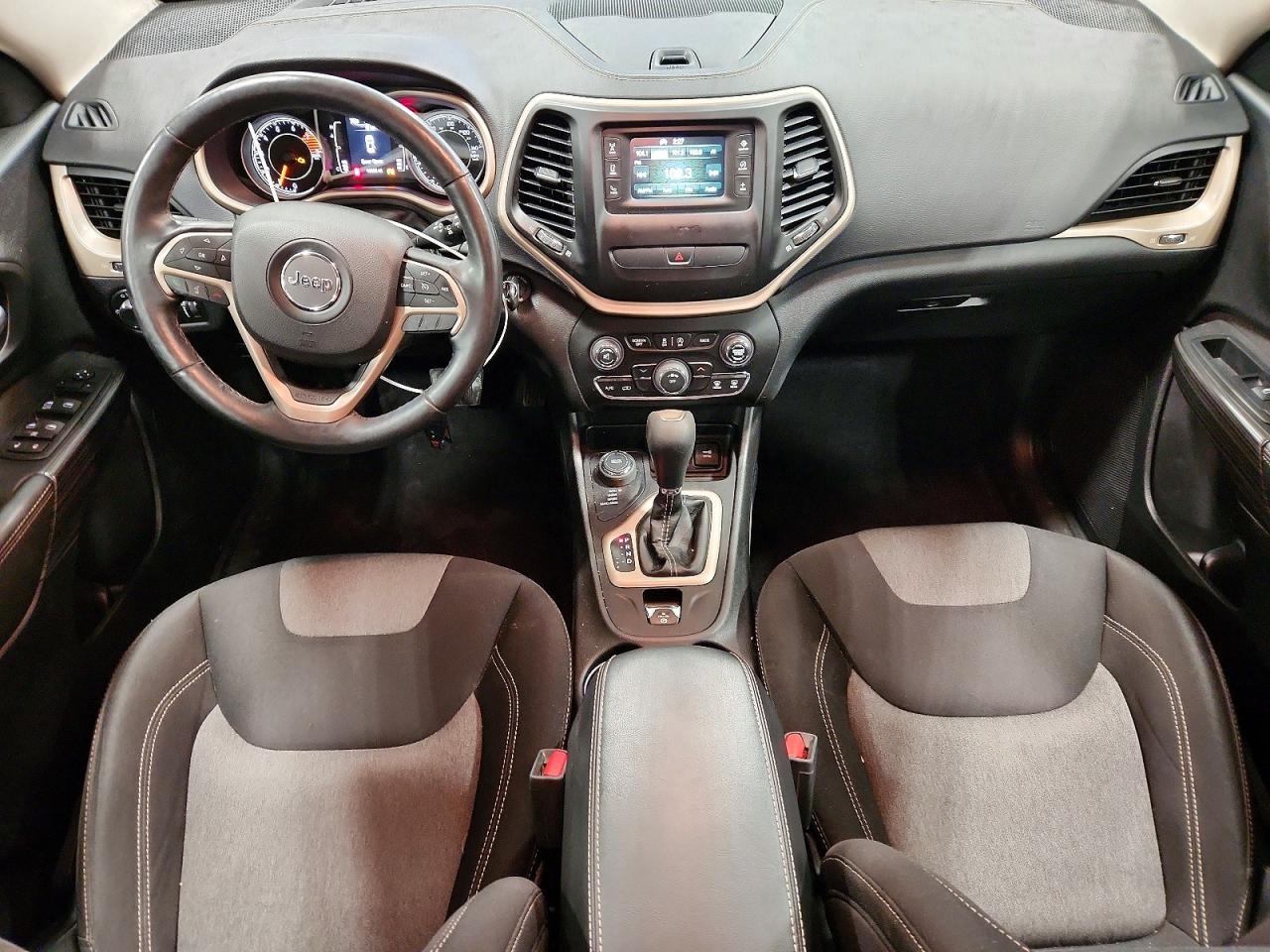2017 Jeep Cherokee Sport Silver vin: 1C4PJMAS0HW504253