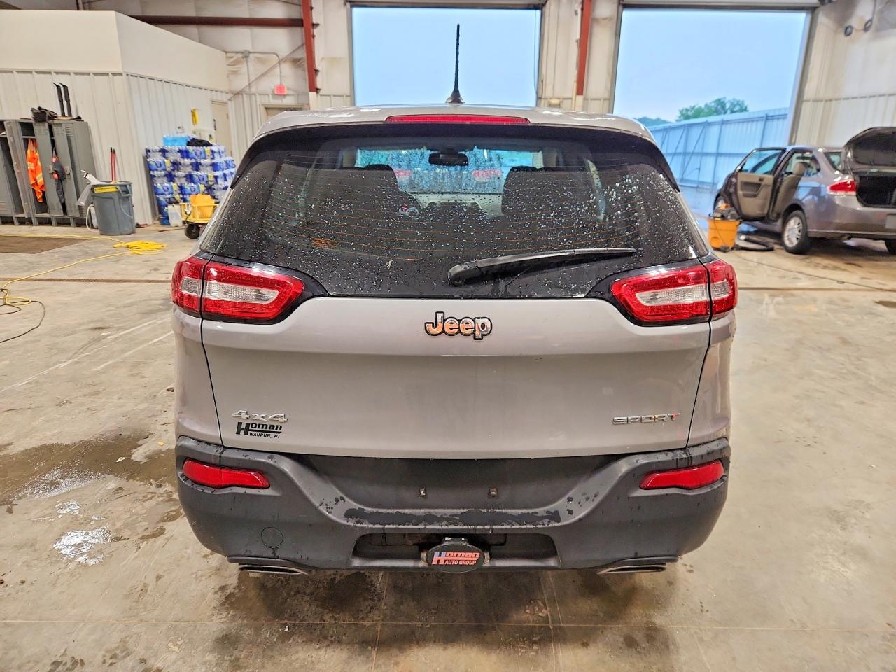 2017 Jeep Cherokee Sport Silver vin: 1C4PJMAS0HW504253