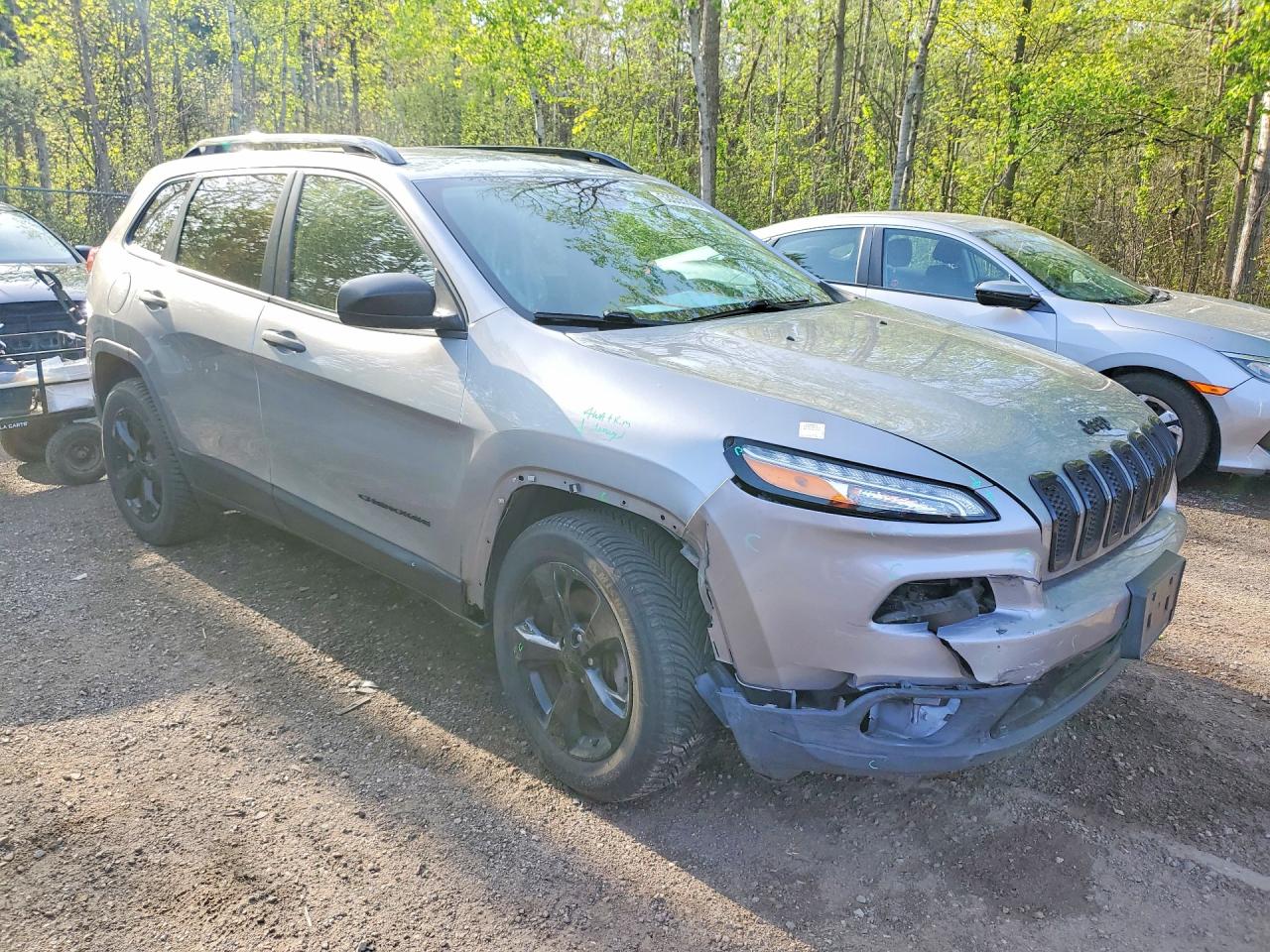 2016 Jeep Cherokee Sport Silver vin: 1C4PJMAS4GW363993