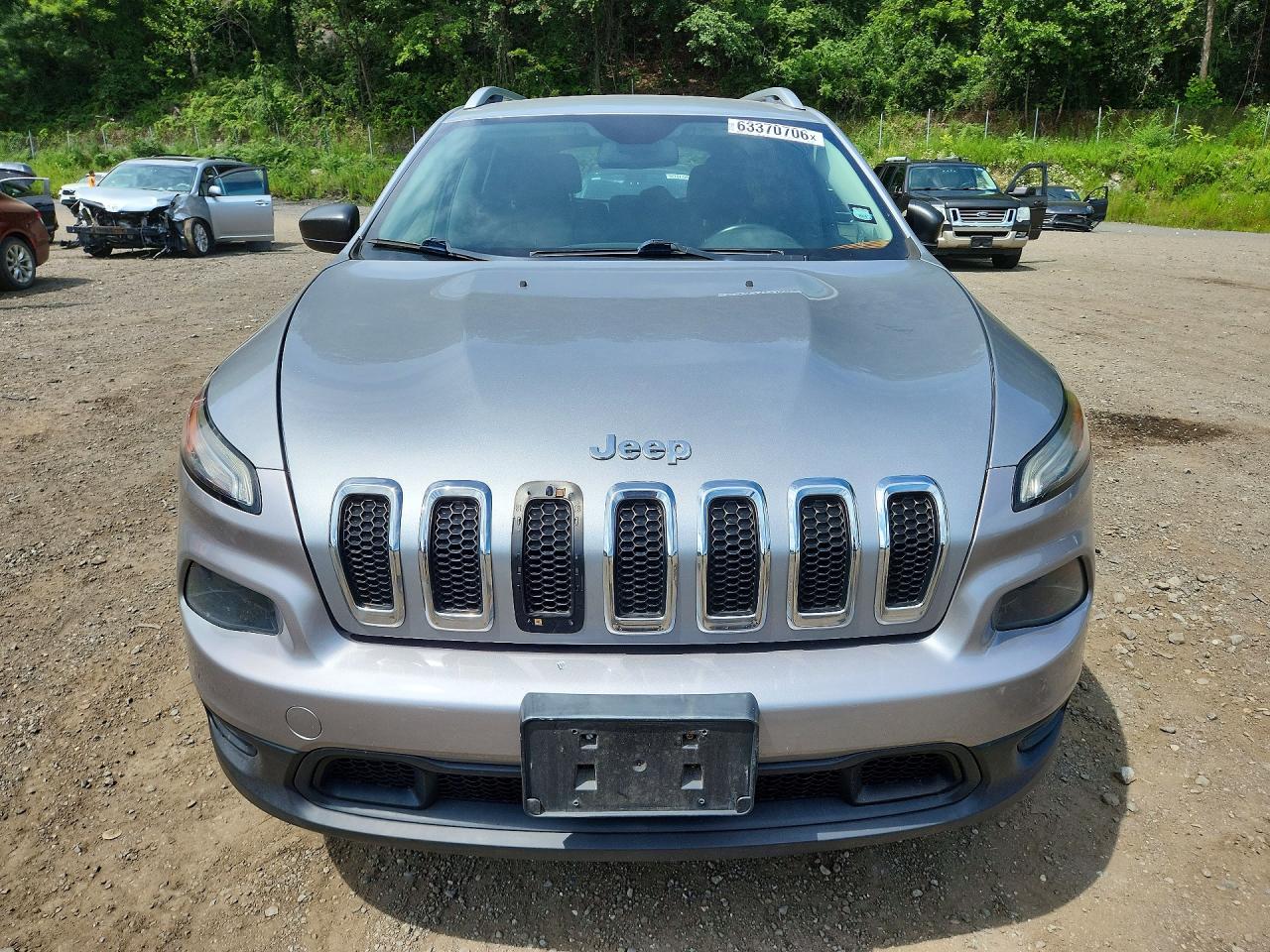 2014 Jeep Cherokee Sport Silver vin: 1C4PJMAS6EW150301