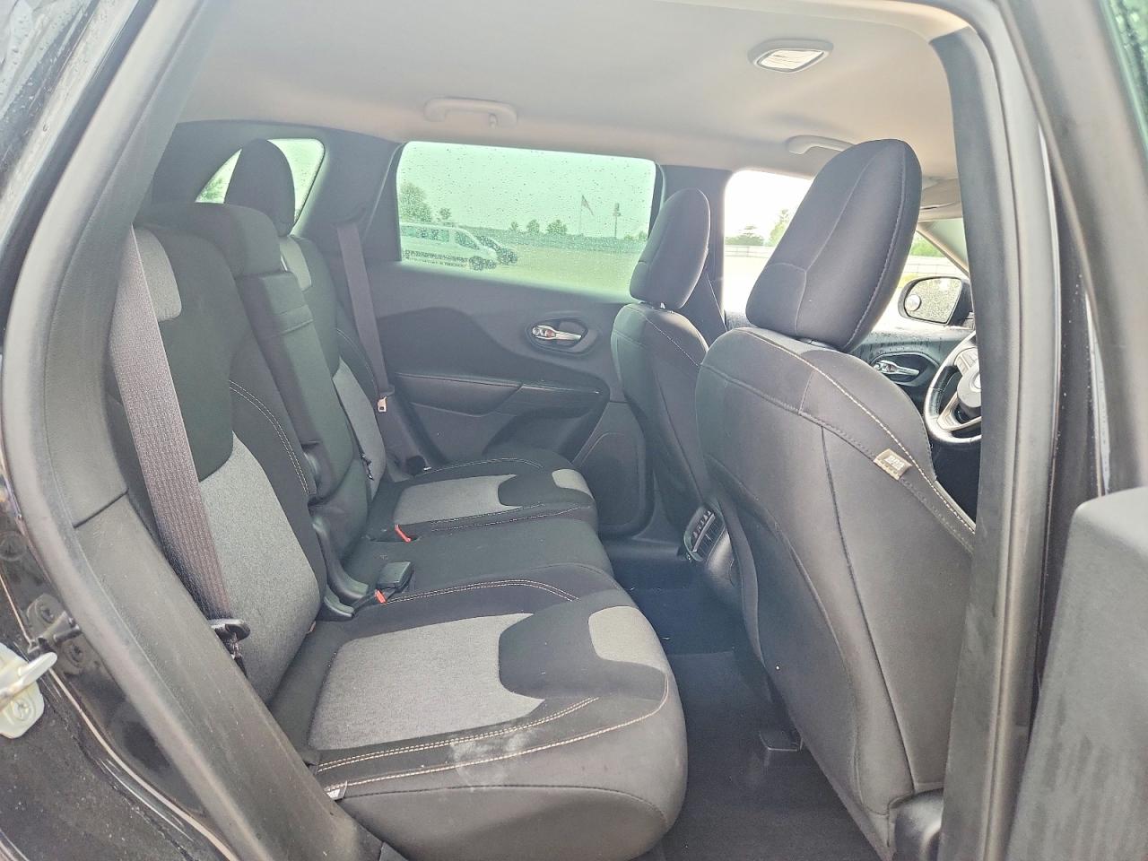 2014 Jeep Cherokee Sport Black vin: 1C4PJMAS6EW322357