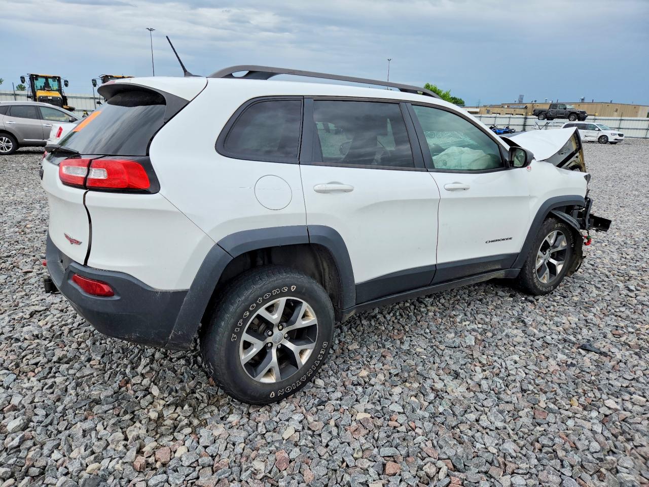 2014 Jeep Cherokee Trailhawk White vin: 1C4PJMBB0EW205985
