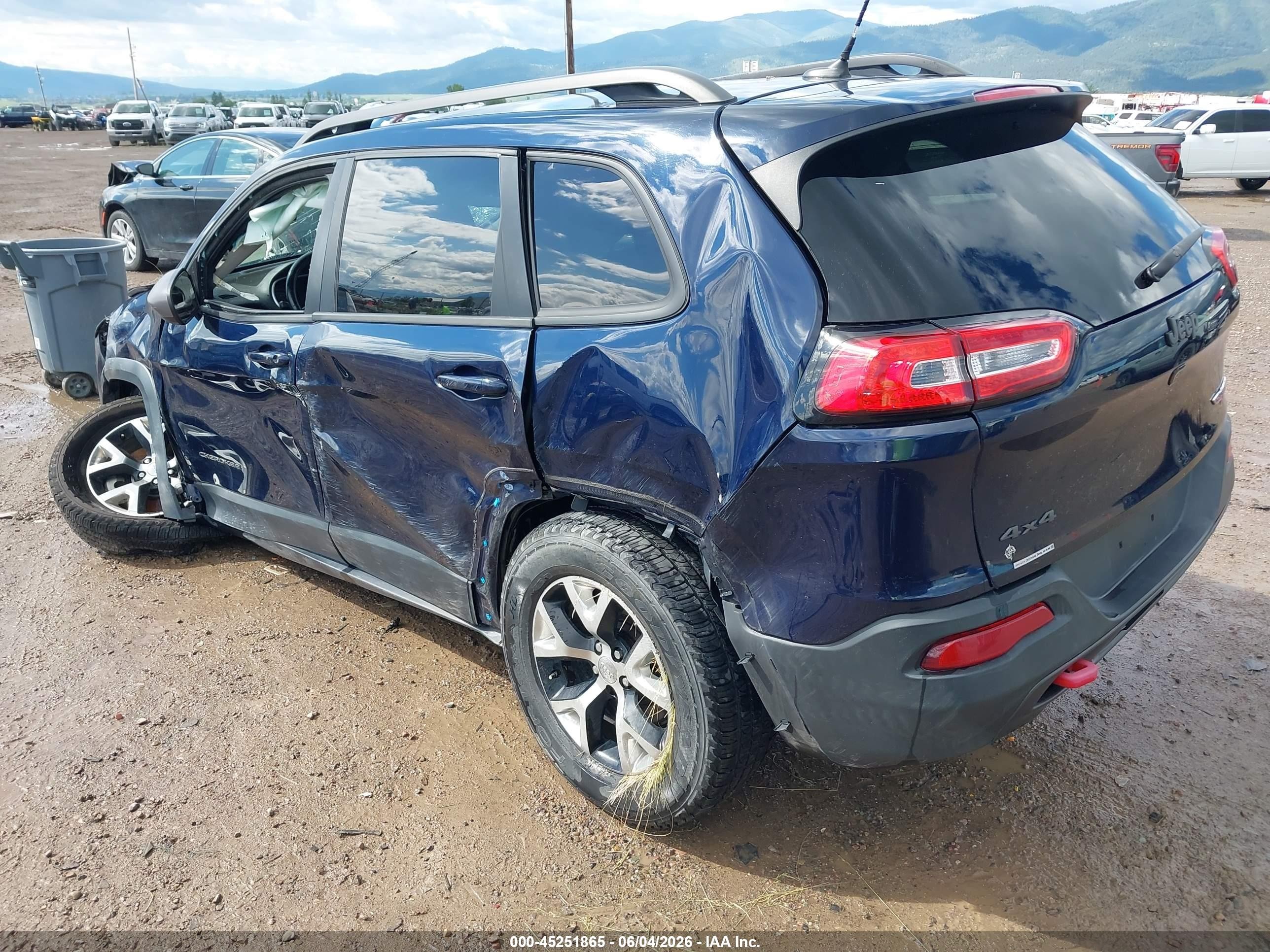 2014 Jeep Cherokee Trailhawk Blue vin: 1C4PJMBB1EW291467