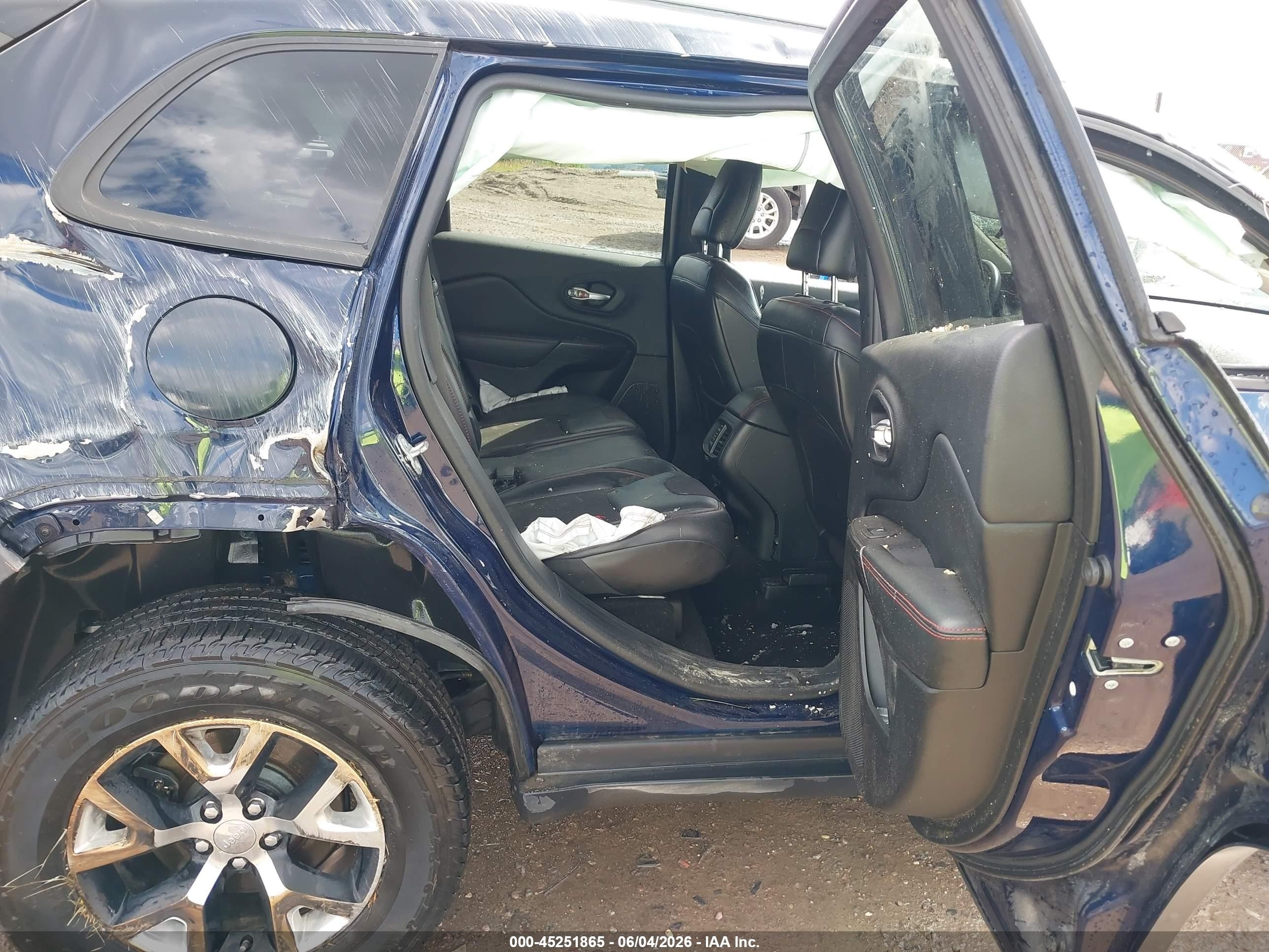 2014 Jeep Cherokee Trailhawk Blue vin: 1C4PJMBB1EW291467
