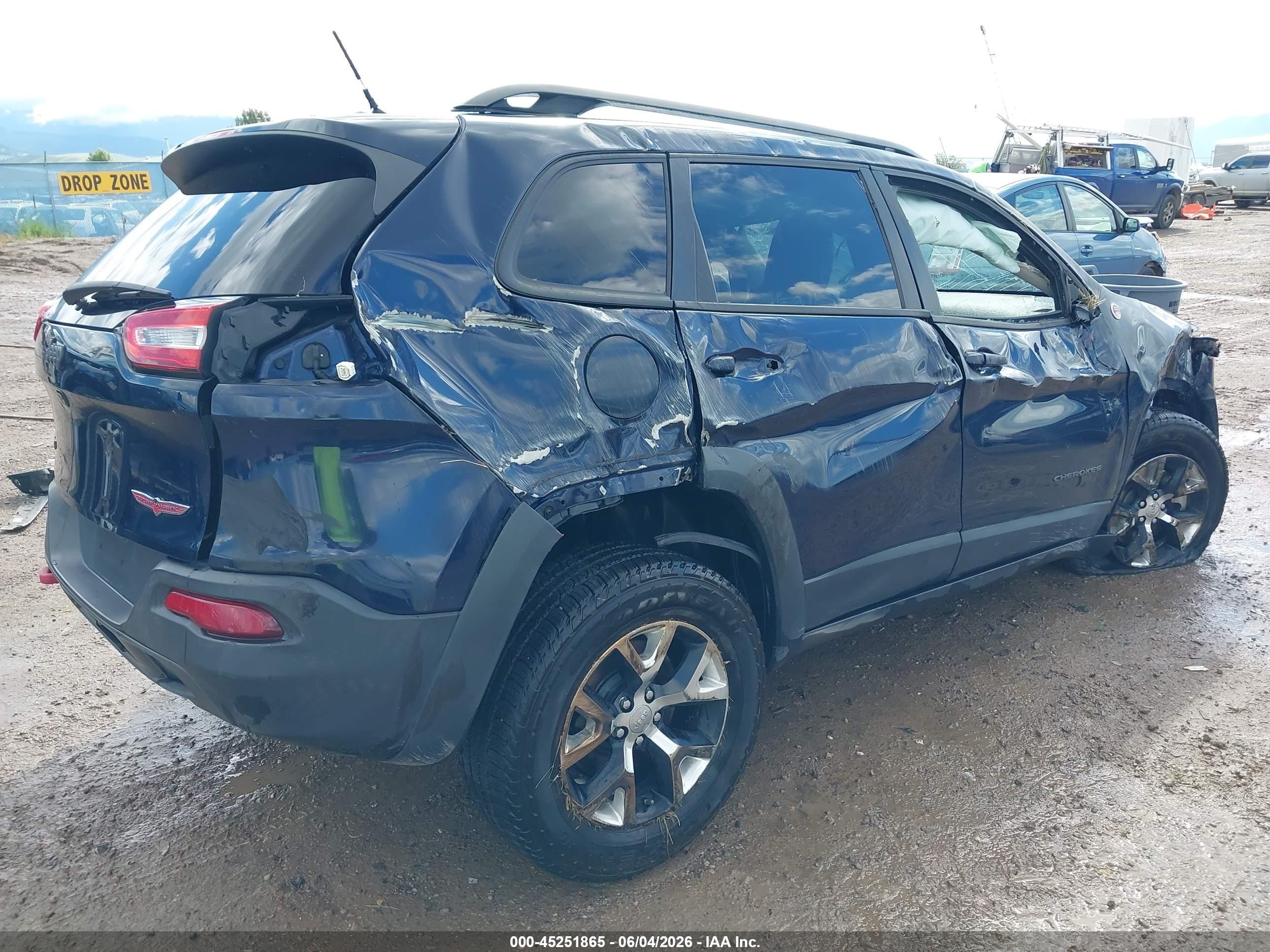 2014 Jeep Cherokee Trailhawk Blue vin: 1C4PJMBB1EW291467