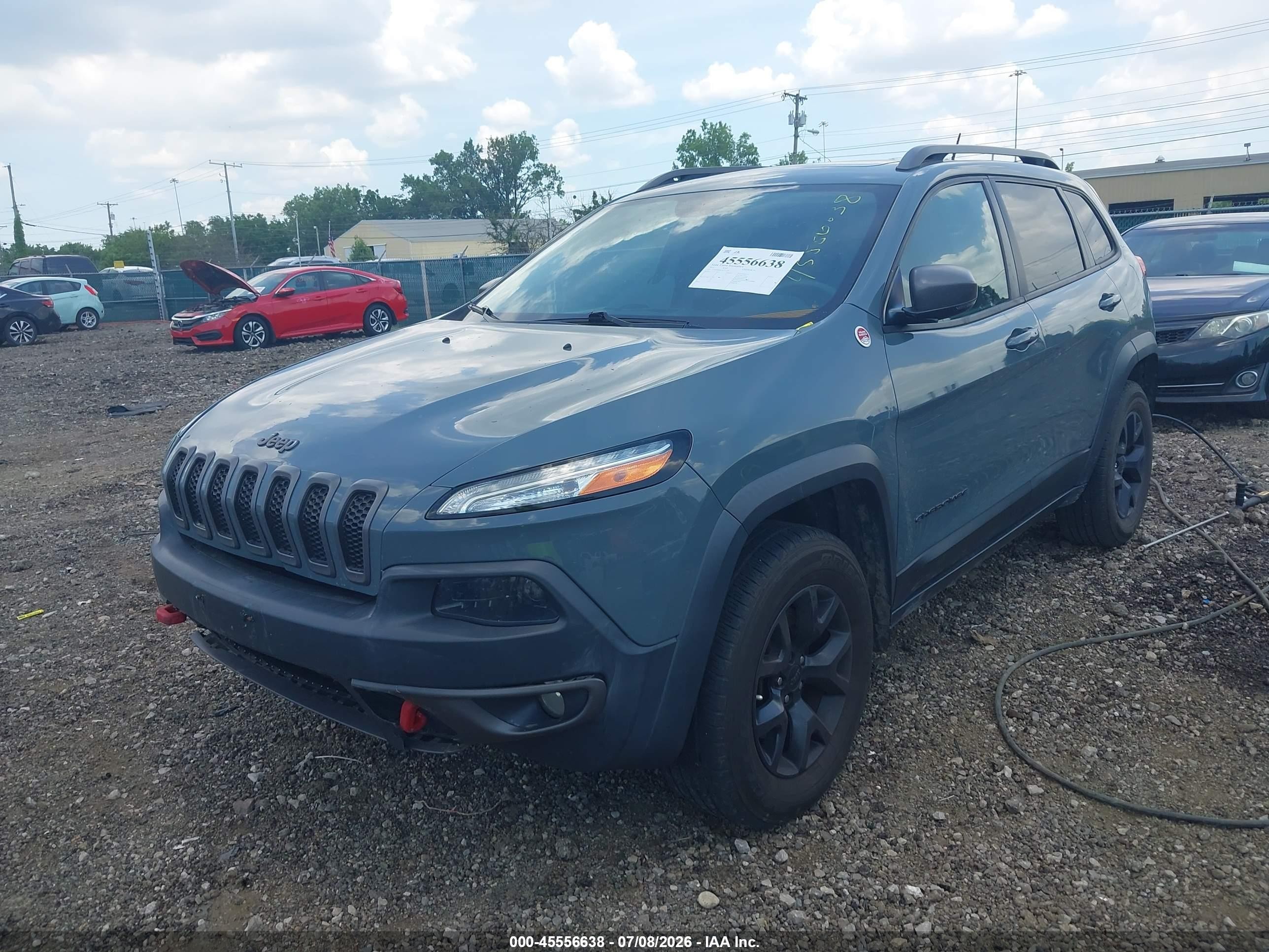 2015 Jeep Cherokee Trailhawk Gray vin: 1C4PJMBB2FW551229