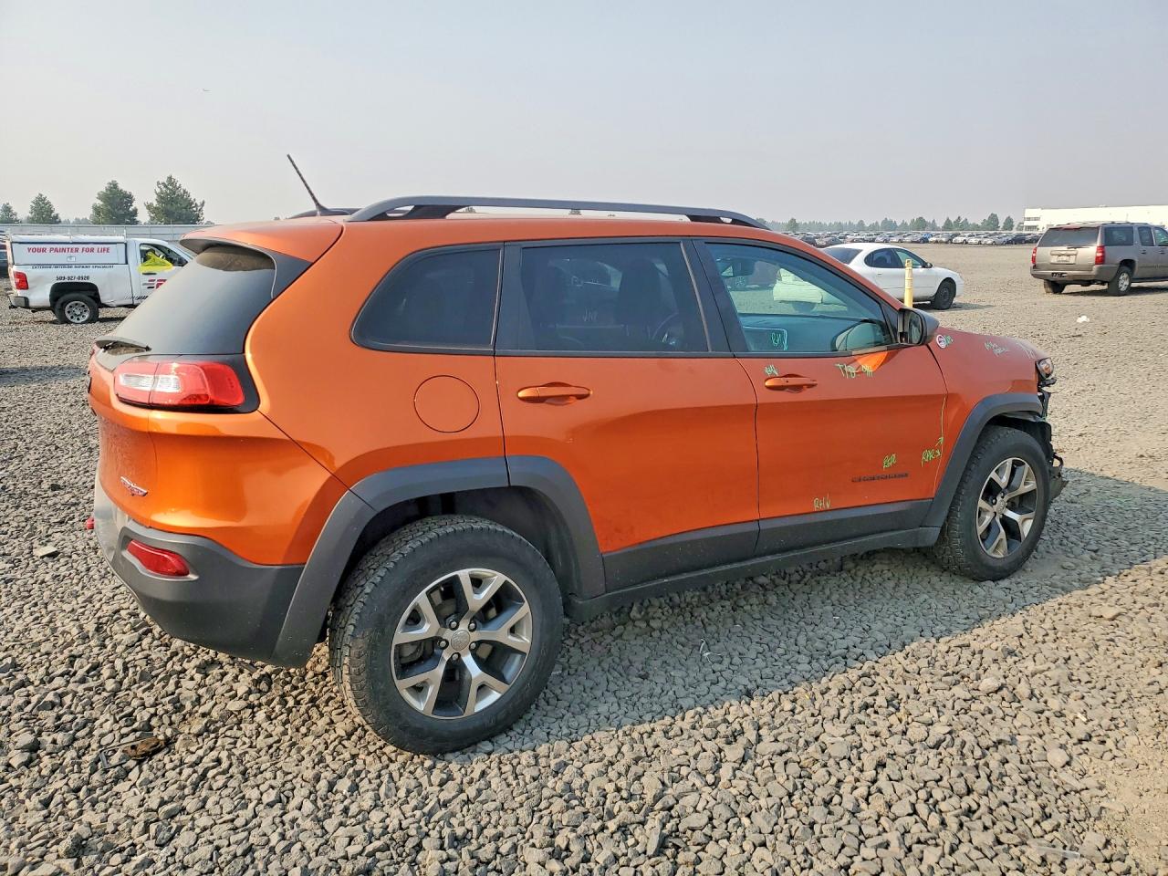 2015 Jeep Cherokee Trailhawk Orange vin: 1C4PJMBB3FW513413