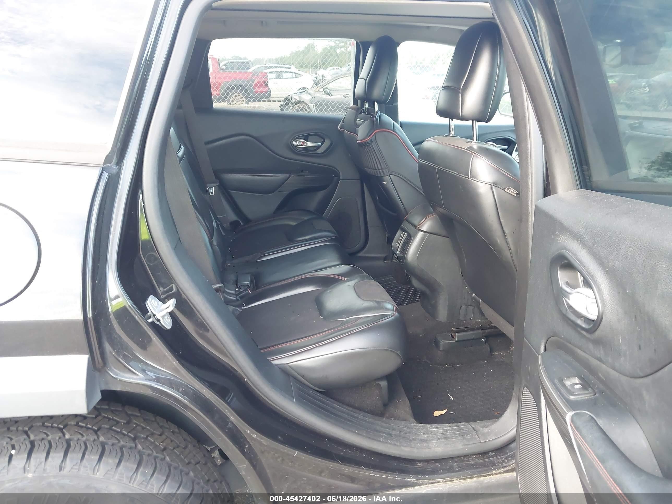 2015 Jeep Cherokee Trailhawk Black vin: 1C4PJMBB4FW718271