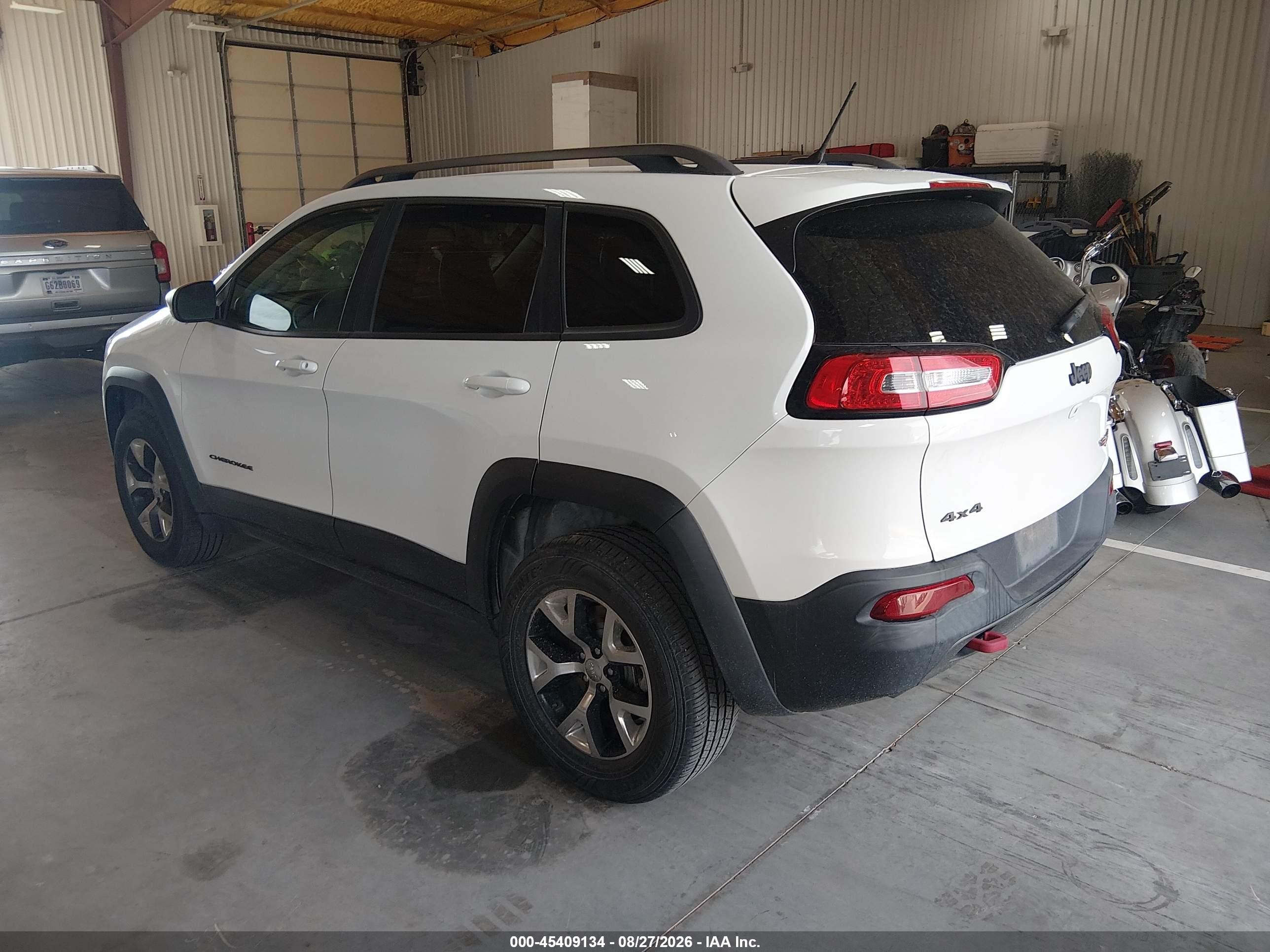 2015 Jeep Cherokee Trailhawk White vin: 1C4PJMBB4FW773089