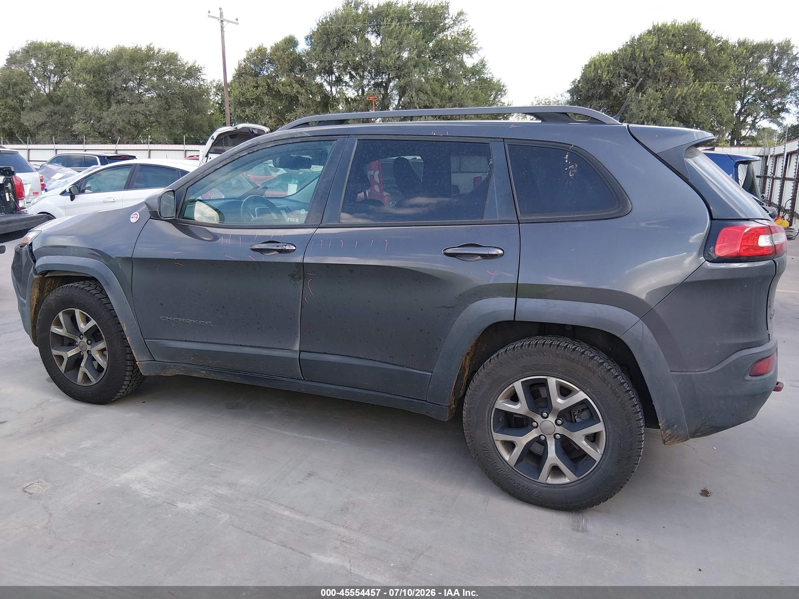2014 Jeep Cherokee Trailhawk Gray vin: 1C4PJMBB5EW308738