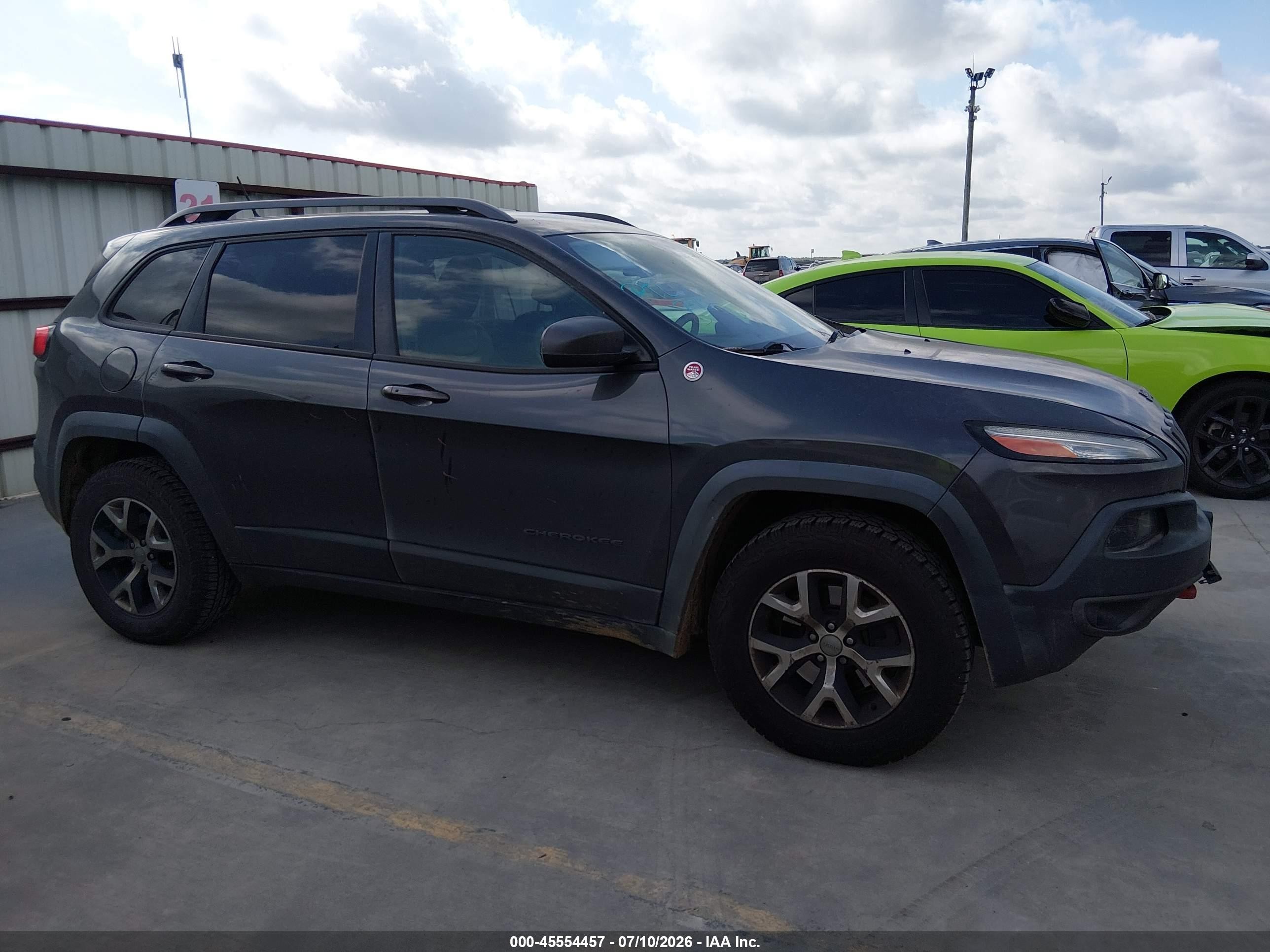 2014 Jeep Cherokee Trailhawk Gray vin: 1C4PJMBB5EW308738