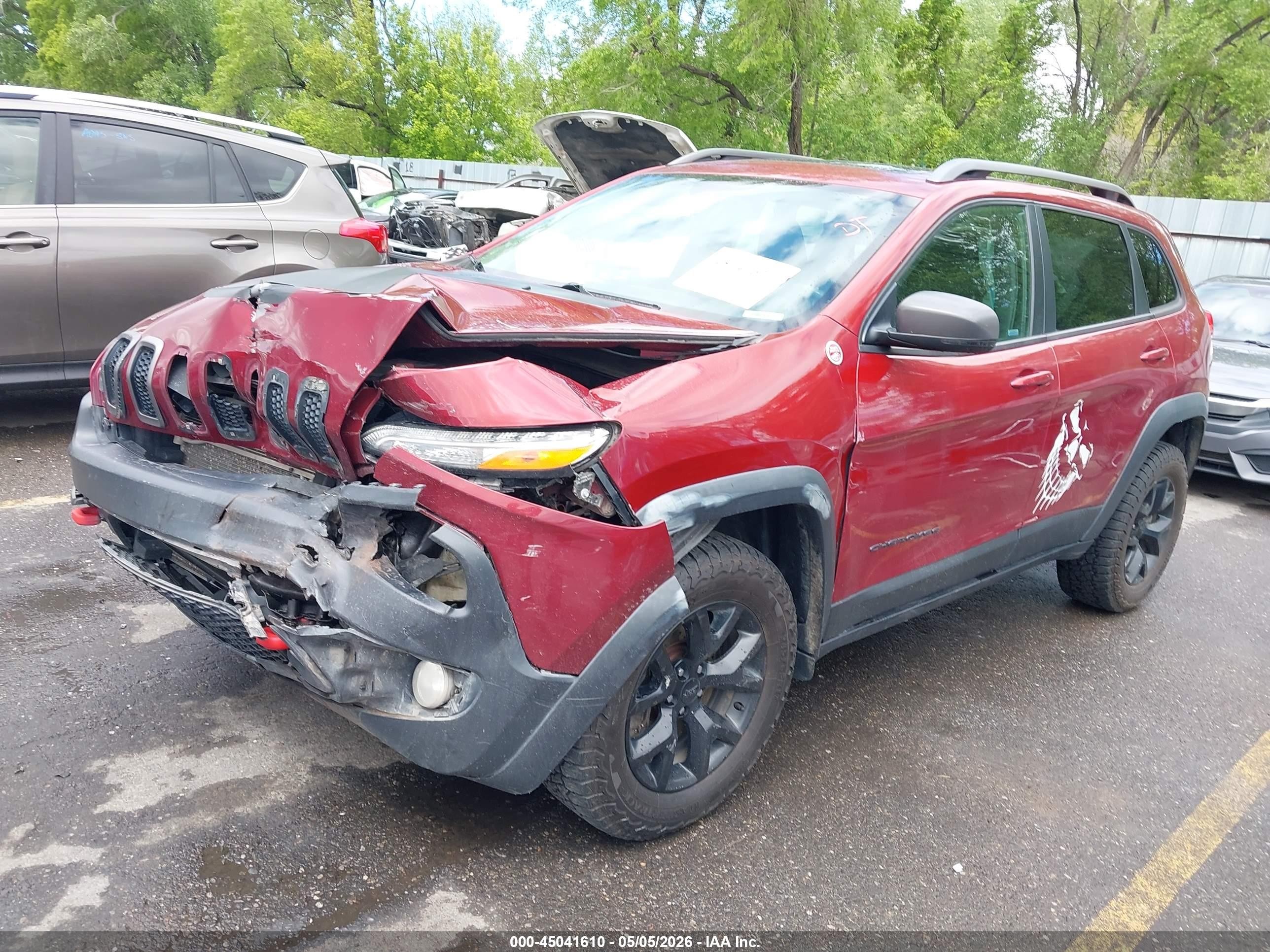2015 Jeep Cherokee Trailhawk Красный vin: 1C4PJMBB5FW624576