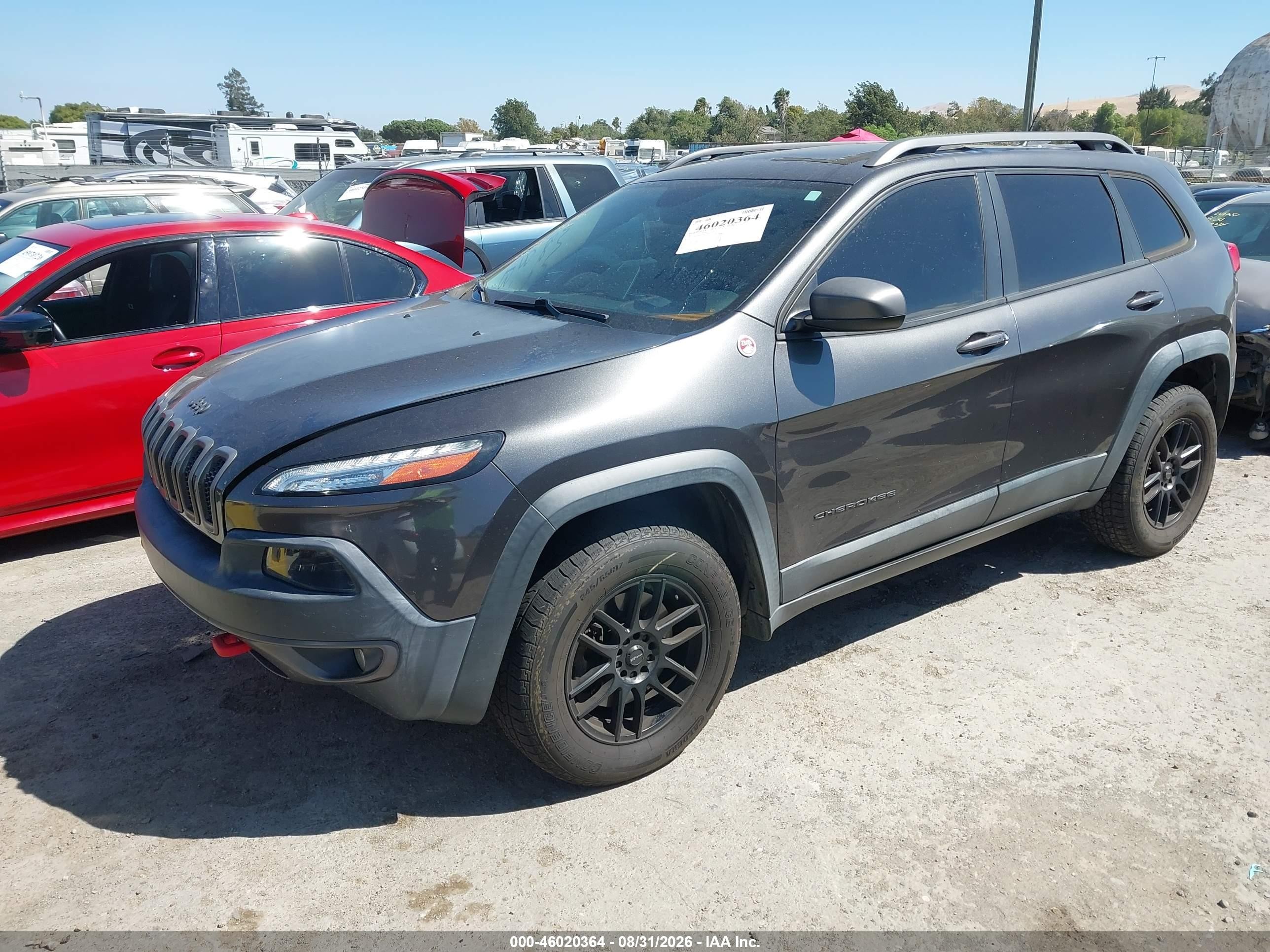 2015 Jeep Cherokee Trailhawk Gray vin: 1C4PJMBB6FW634288