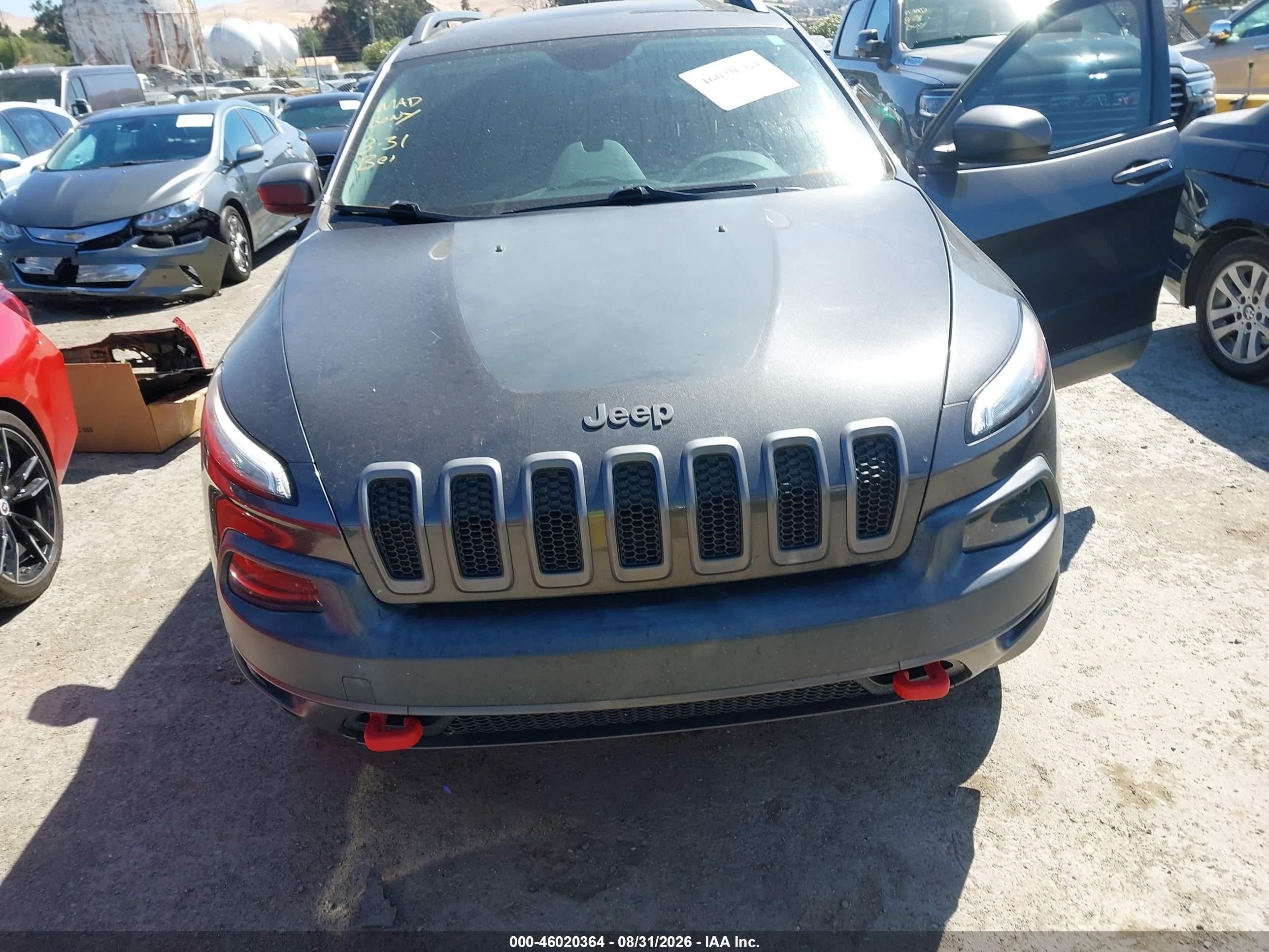 2015 Jeep Cherokee Trailhawk Gray vin: 1C4PJMBB6FW634288