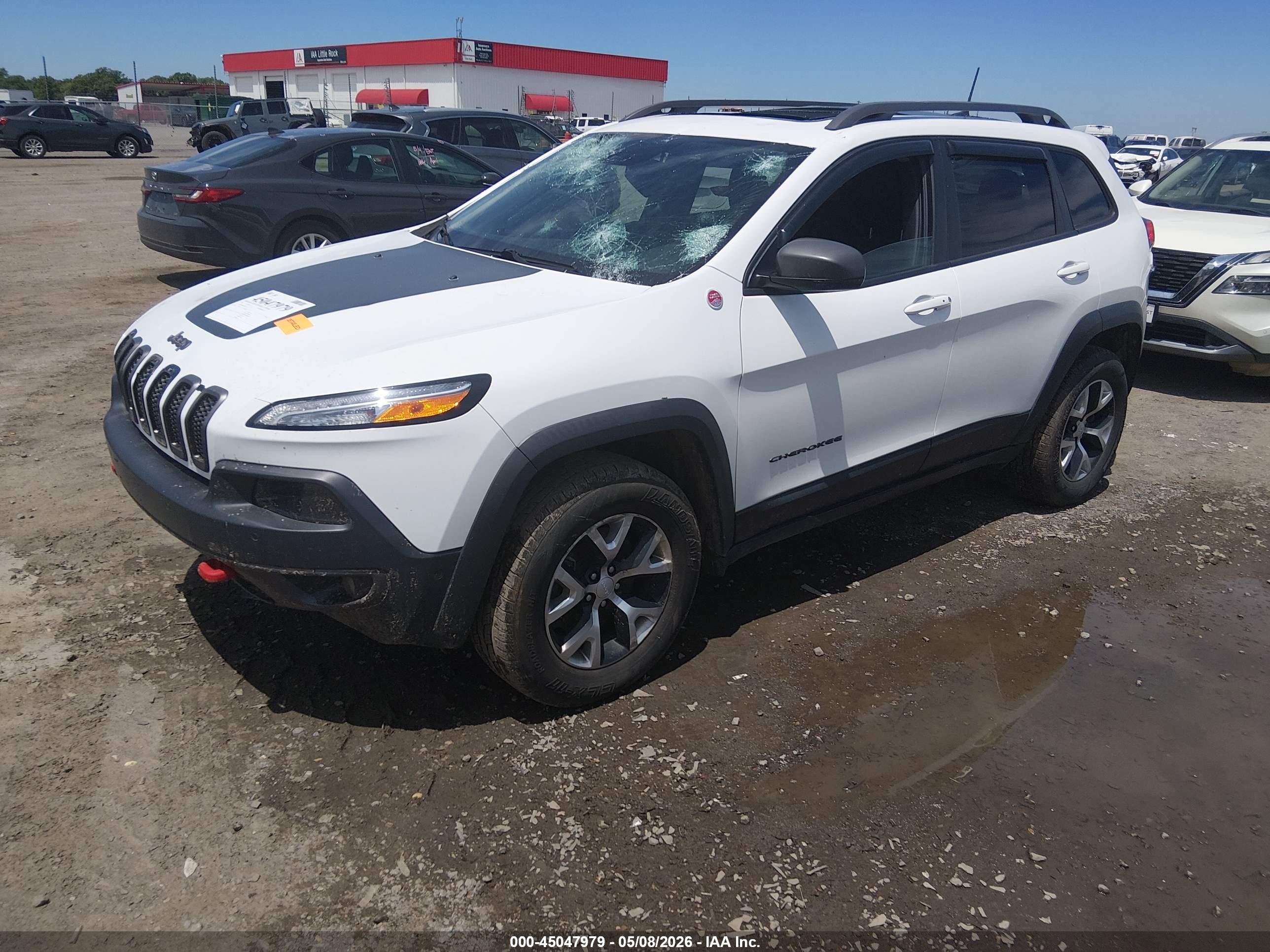 2018 Jeep Cherokee Trailhawk 4x4 White vin: 1C4PJMBB6JD550699