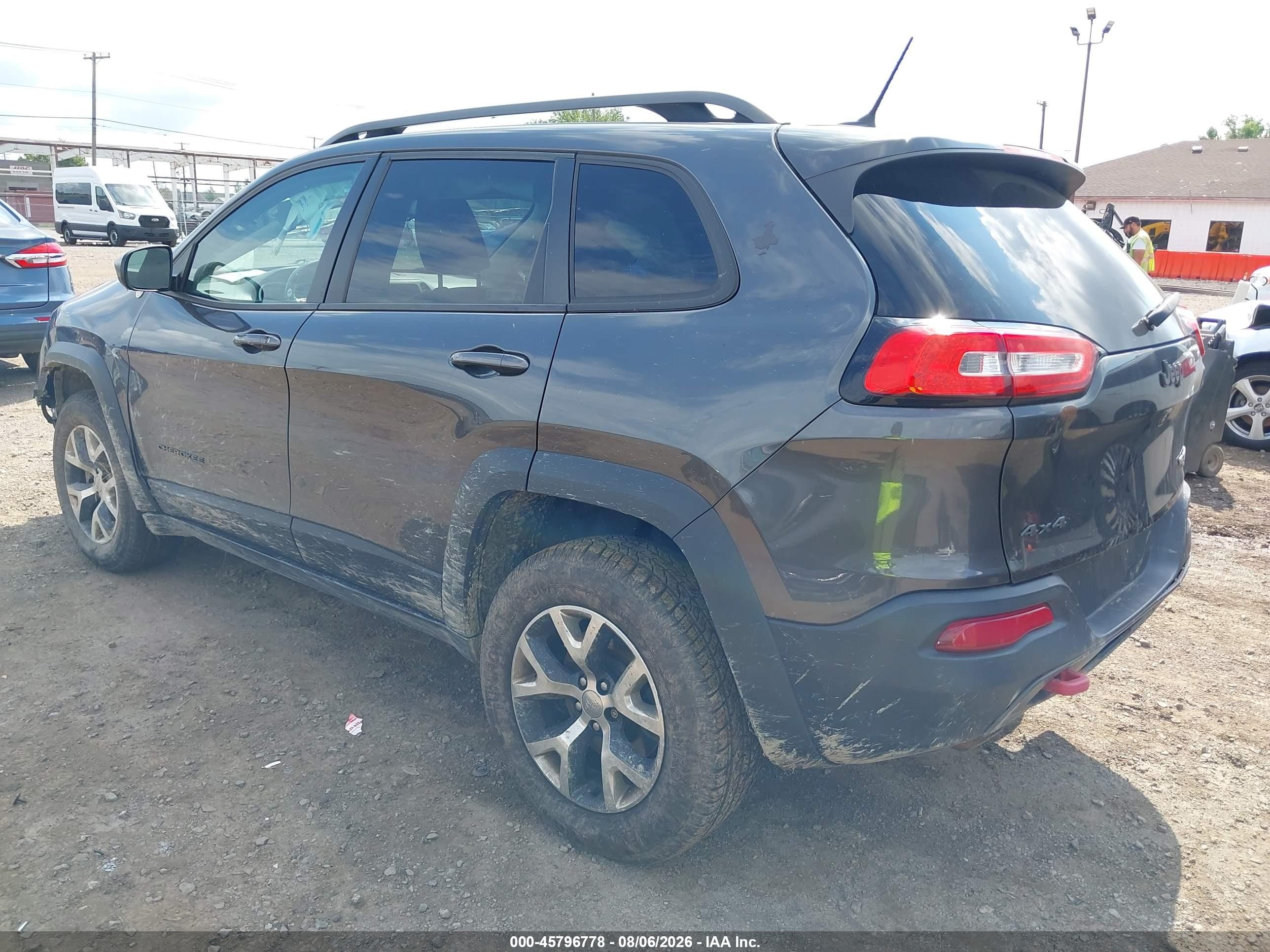 2015 Jeep Cherokee Trailhawk Gray vin: 1C4PJMBB7FW653464