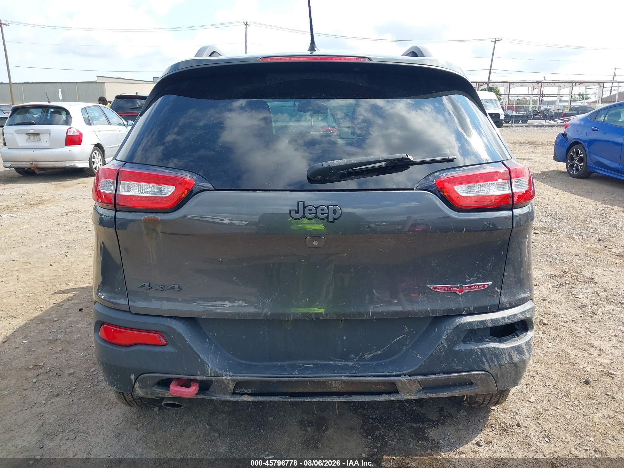2015 Jeep Cherokee Trailhawk Gray vin: 1C4PJMBB7FW653464