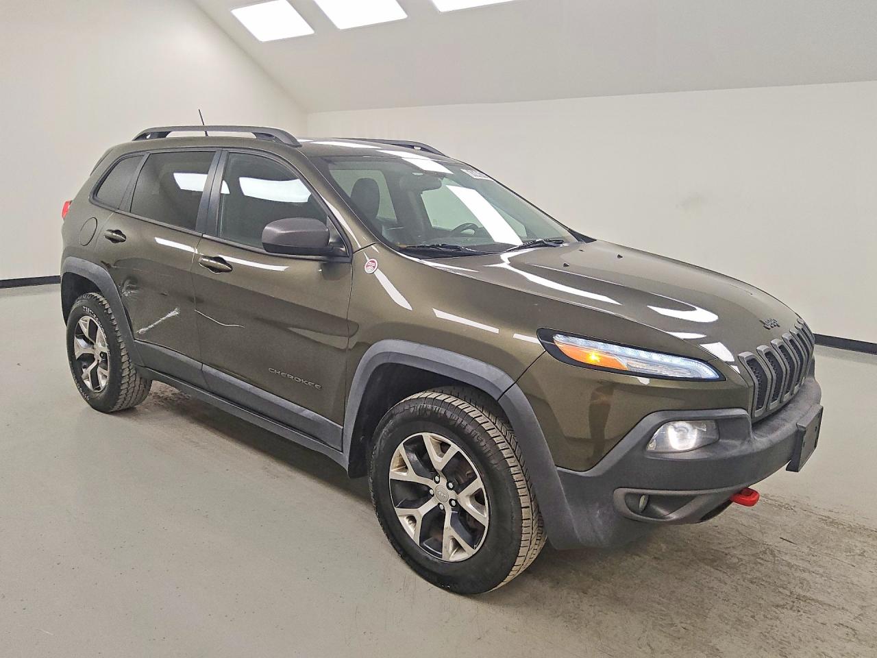 2014 Jeep Cherokee Trailhawk Green vin: 1C4PJMBB8EW204826