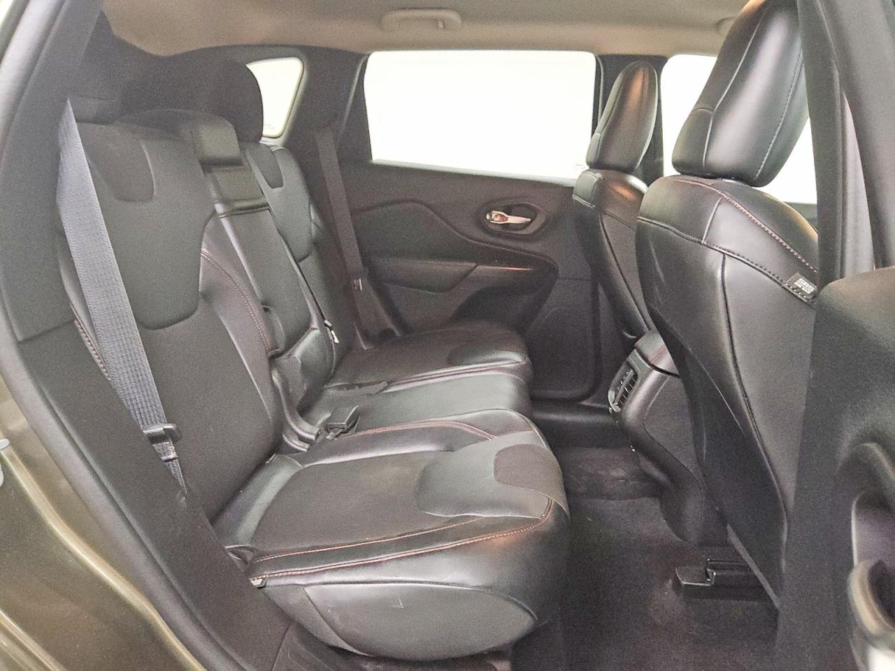 2014 Jeep Cherokee Trailhawk Green vin: 1C4PJMBB8EW204826
