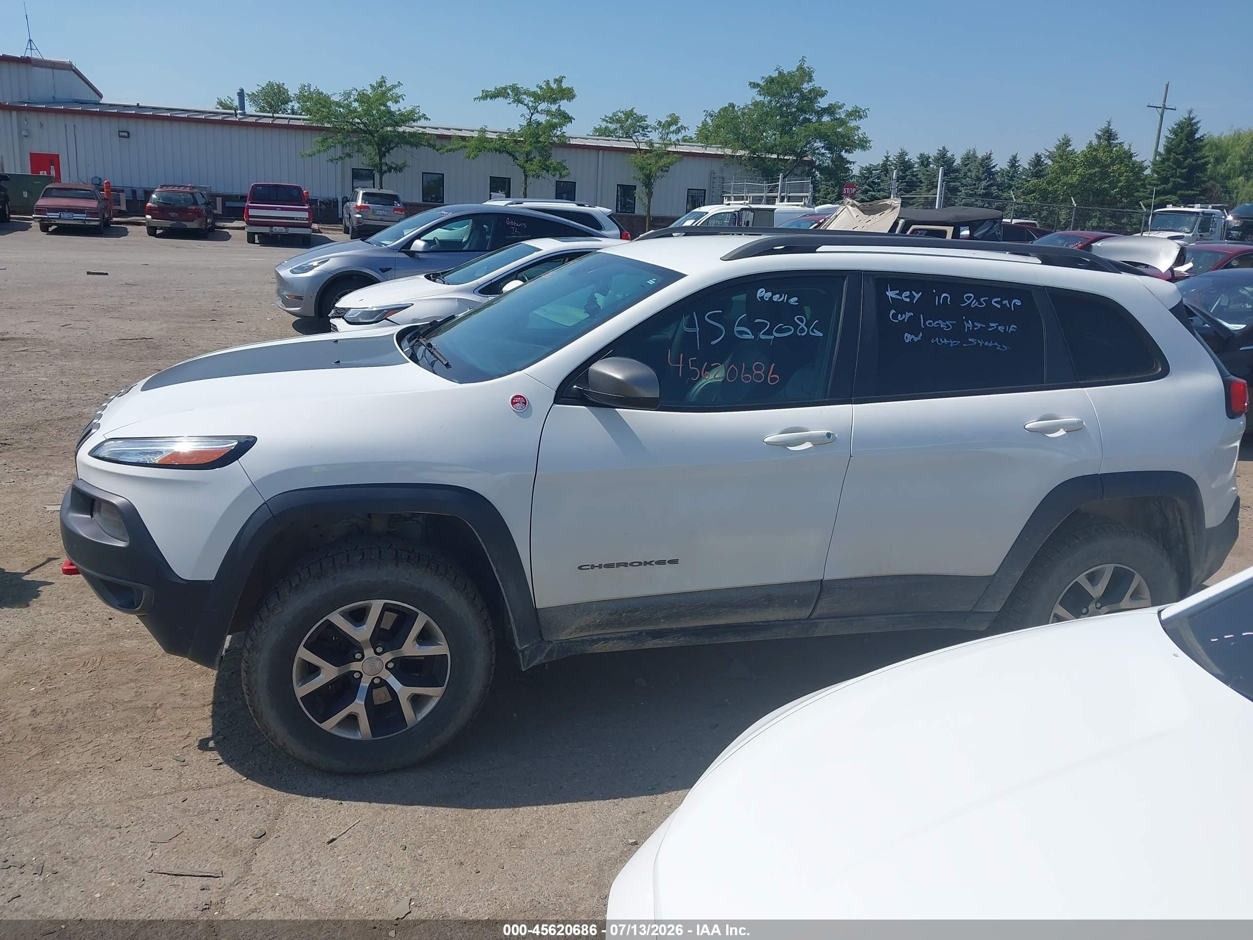 2014 Jeep Cherokee Trailhawk Белый vin: 1C4PJMBB9EW161615
