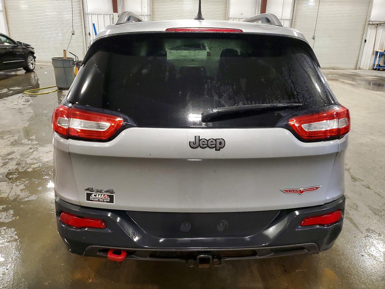 2014 Jeep Cherokee Trailhawk Gray vin: 1C4PJMBB9EW180181