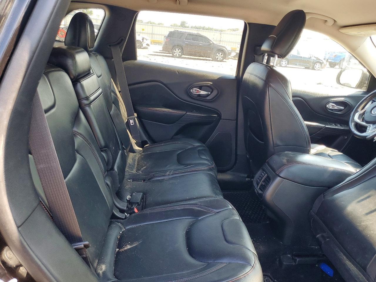 2014 Jeep Cherokee Trailhawk Black vin: 1C4PJMBBXEW187060